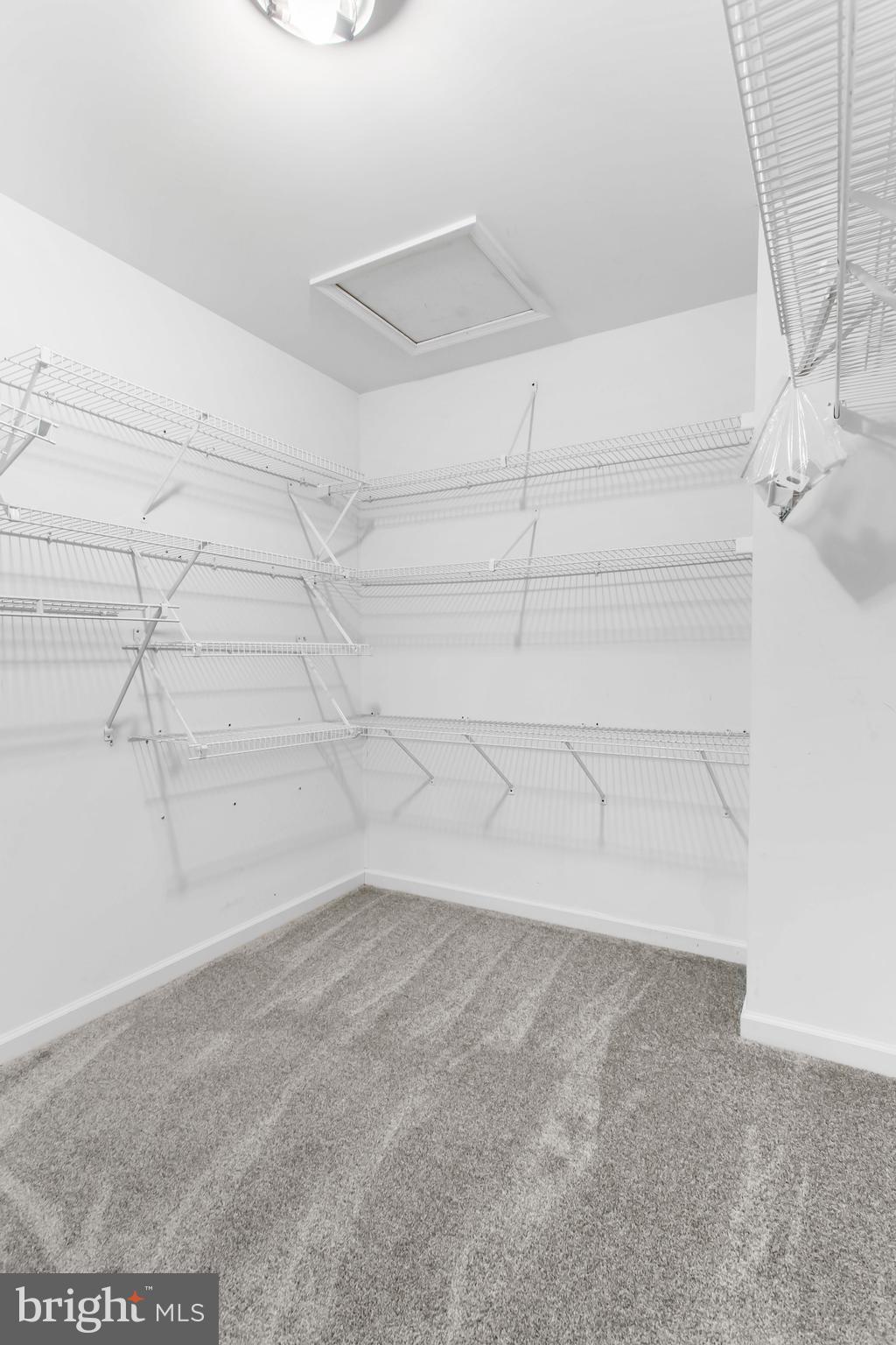 GRANDVIEW PARK - Residential