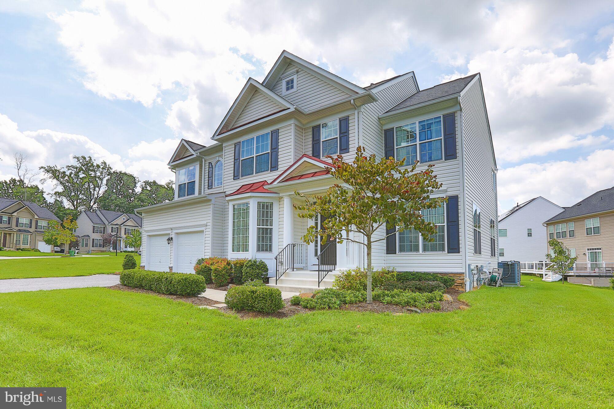 THE PARKE AT MOUNT WASHINGTON - Residential