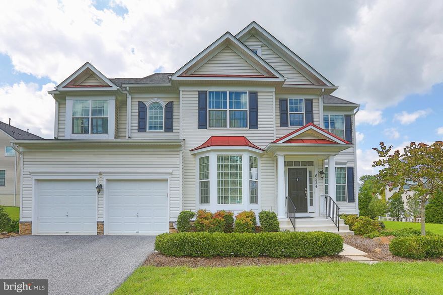 Rare opportunity to purchase pristine Lexington model home with close to 5K sq. ft.on prime block!  Spectacular, with fully updated designer features.  5 Spacious BR's, 4 1/2 BA's, stunning gourmet kitchen, first floor library and finished basement.  Additional improvements include huge Trex deck/screened-in porch, gorgeous landscaping, irrigation system, custom closets. Too many upgrades to list!