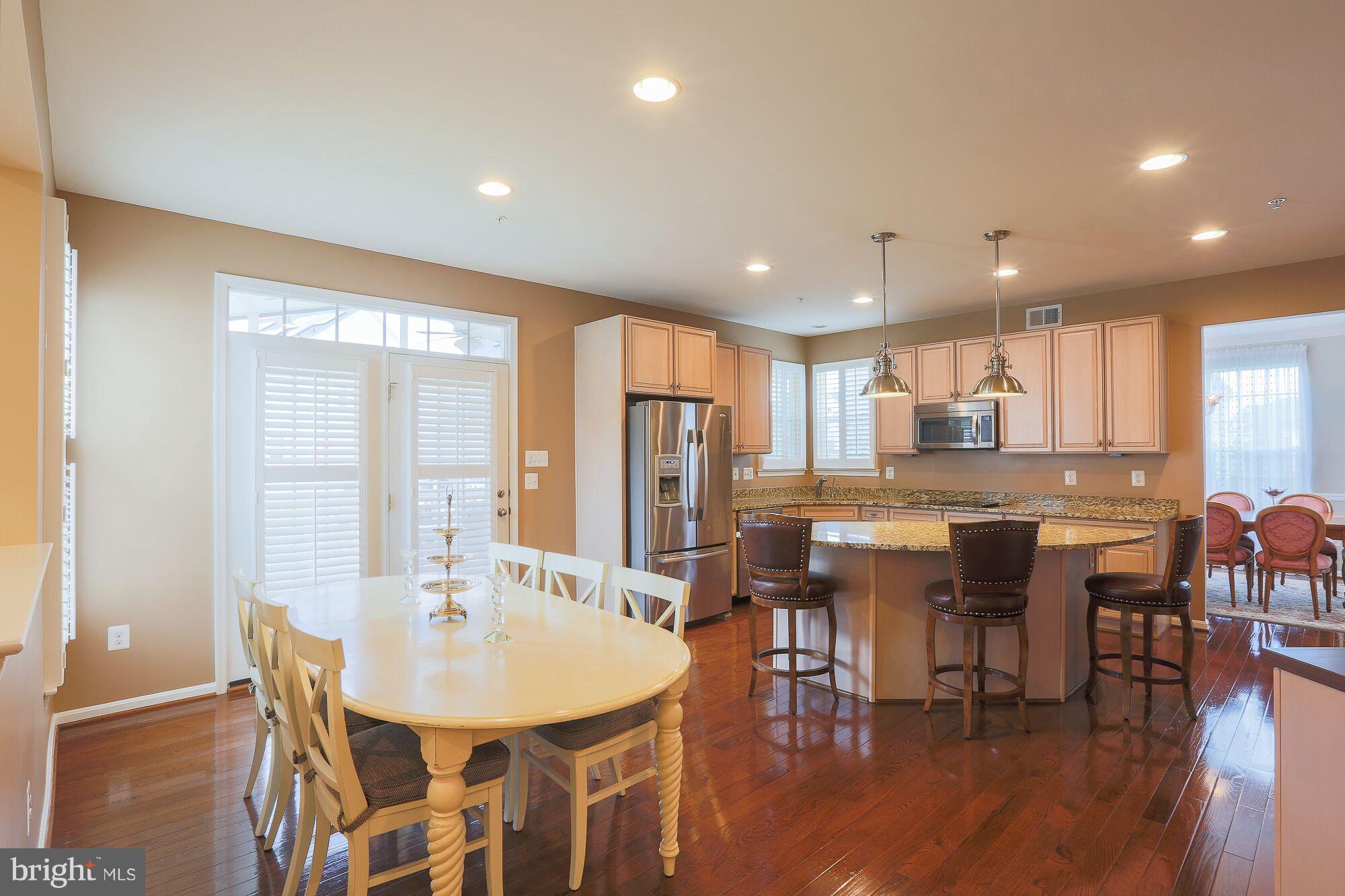 THE PARKE AT MOUNT WASHINGTON - Residential