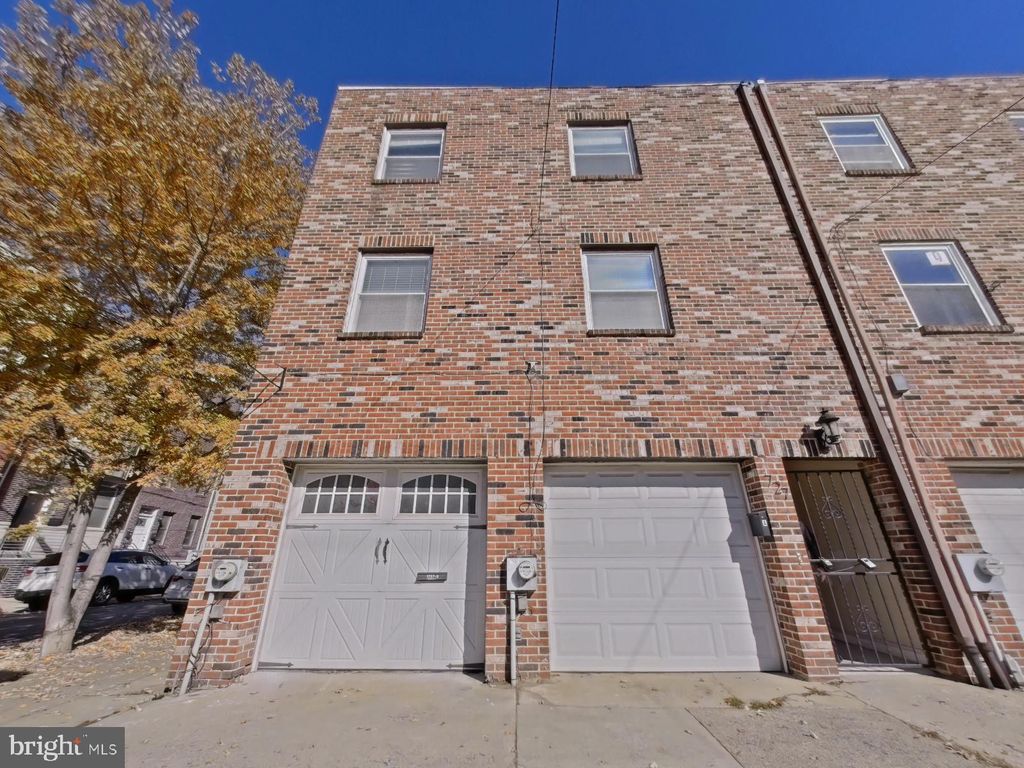 Photo of 1727 Fitzwater Street #B, PHILADELPHIA, PA 19146 (MLS # PAPH2569410)