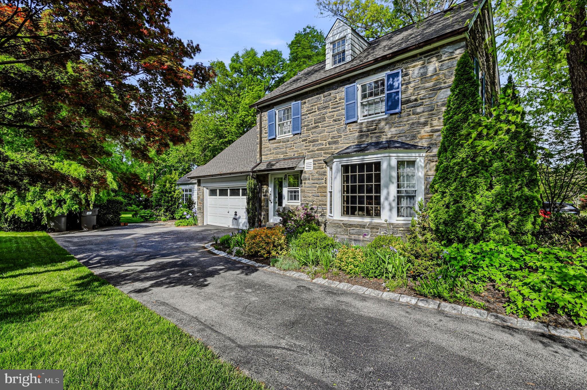 804 GREENWOOD ROAD