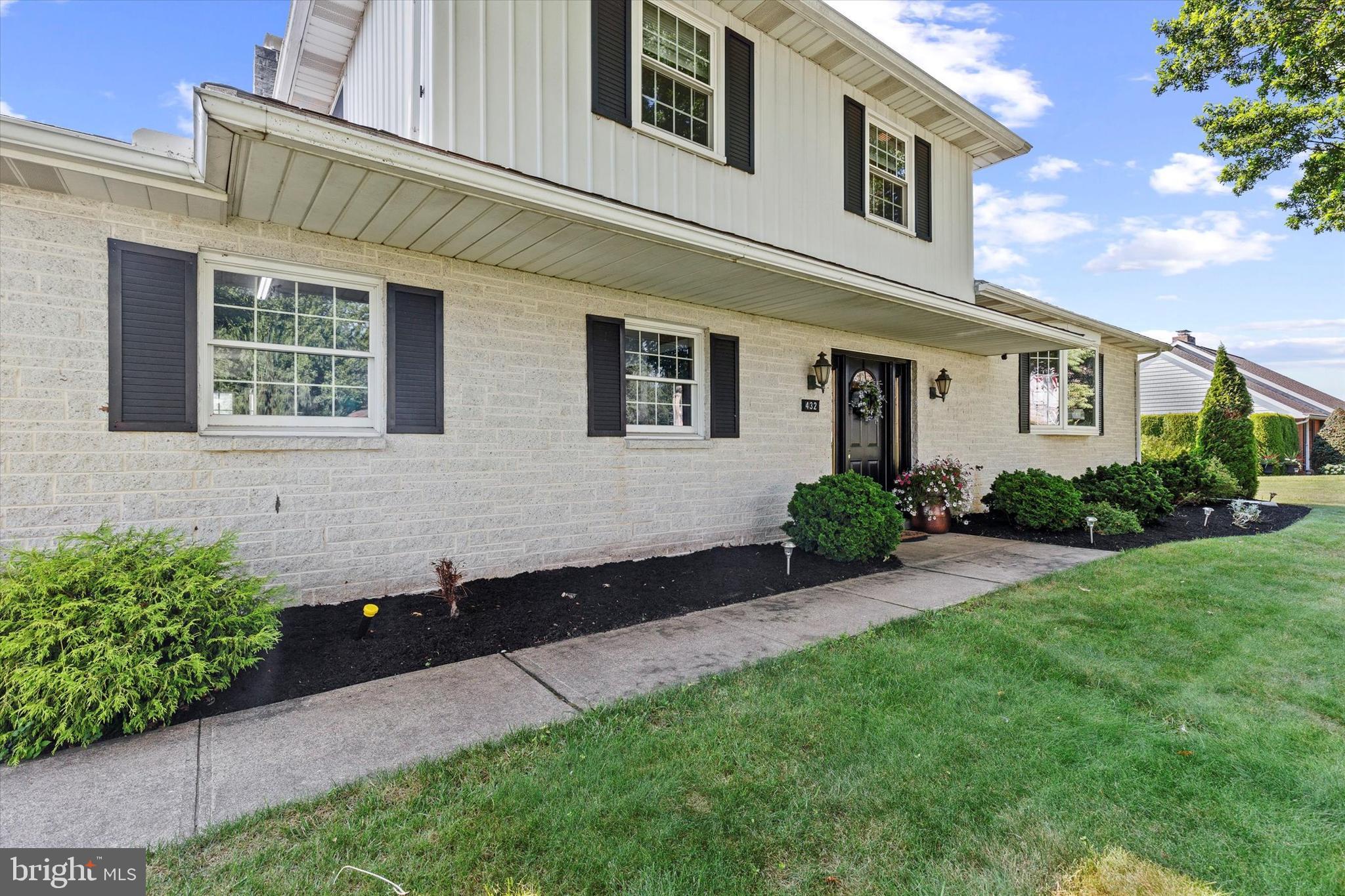432 N 5TH STREET