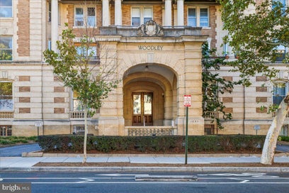 1851 NW COLUMBIA ROAD NW 401 WASHINGTON DC 20009