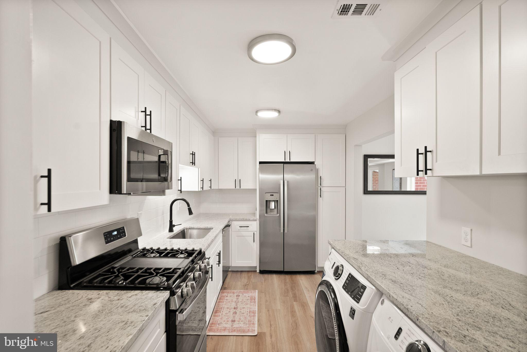 11812 BRETON COURT 21D