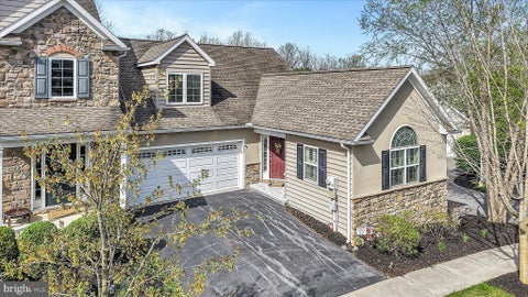 Photo of 332 Wendover Way #41, LANCASTER, PA 17603 (MLS # PALA2085532)