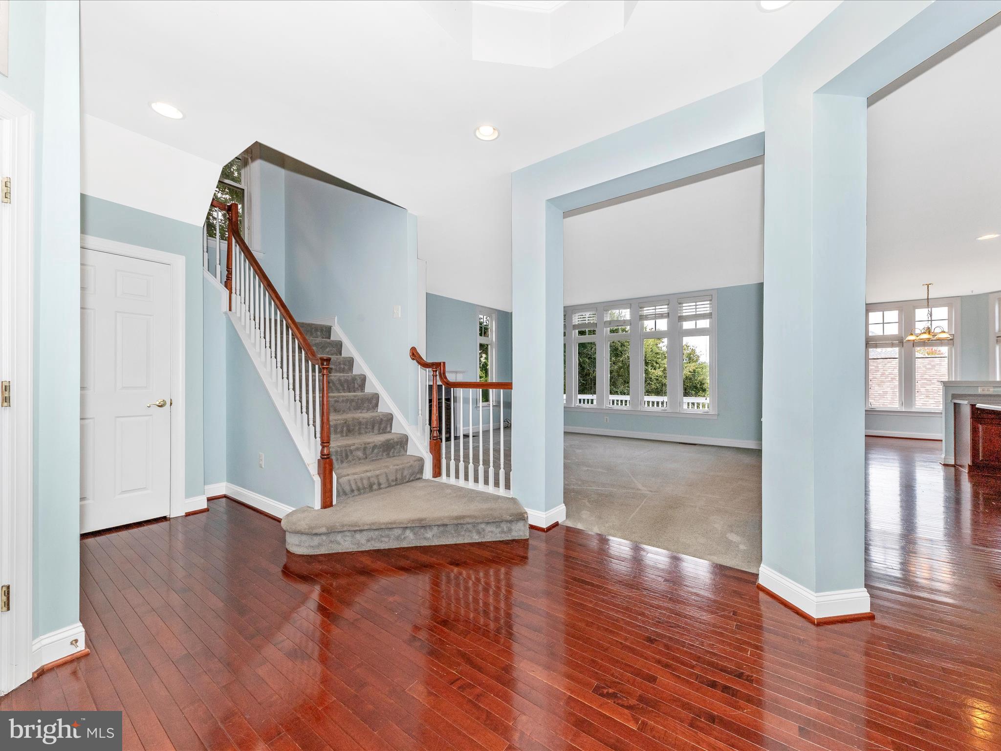 619 GREYSANDS LANE