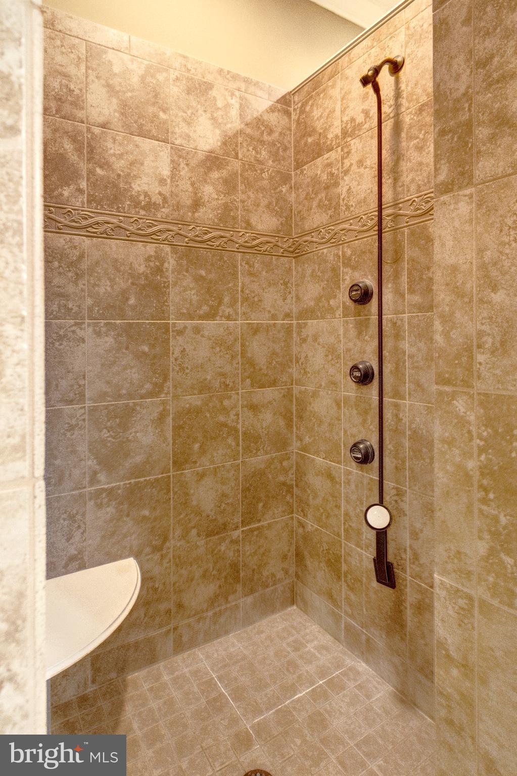 LIBERTY POINT - Residential