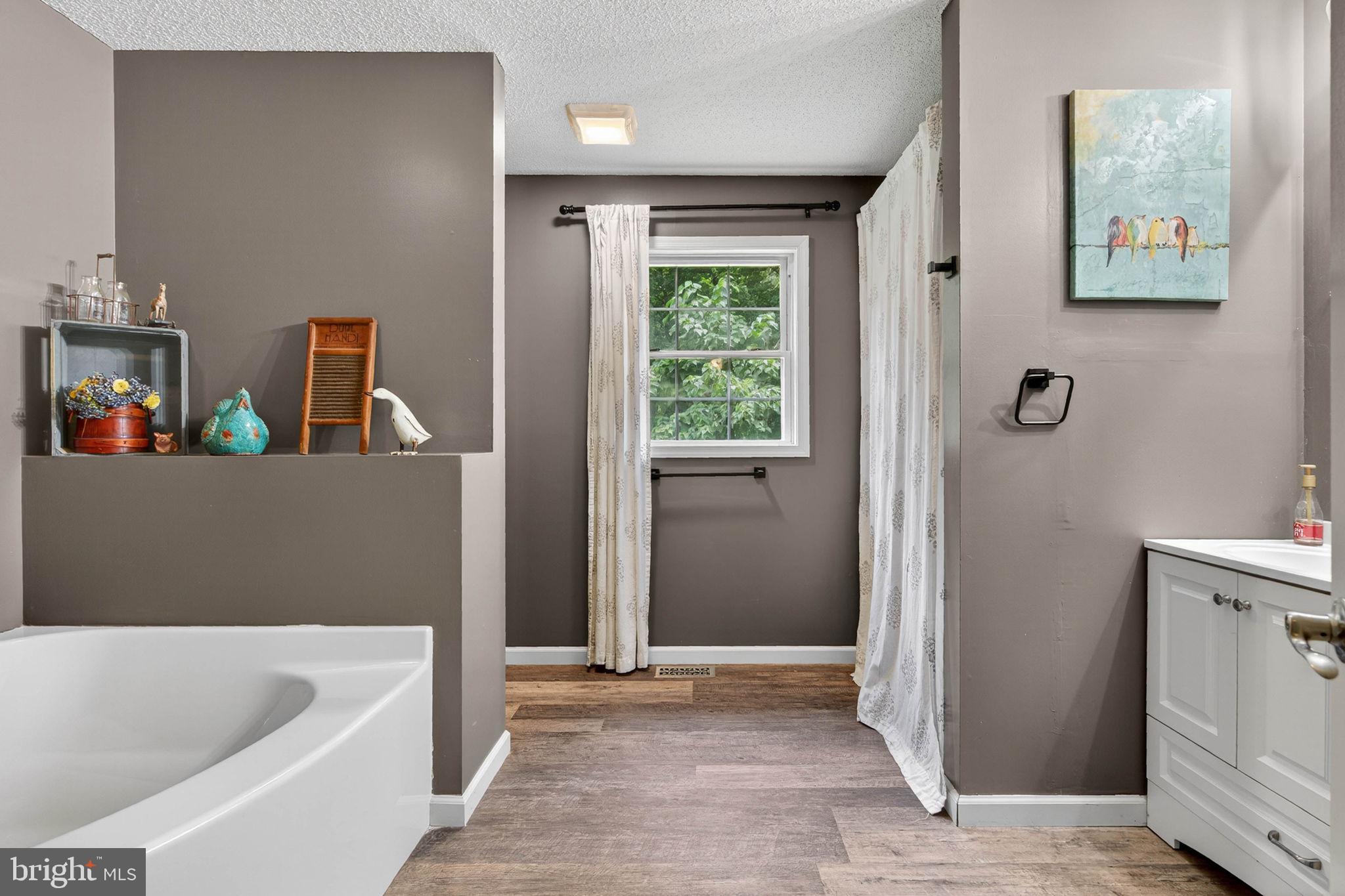 SHANNONDALE - Residential