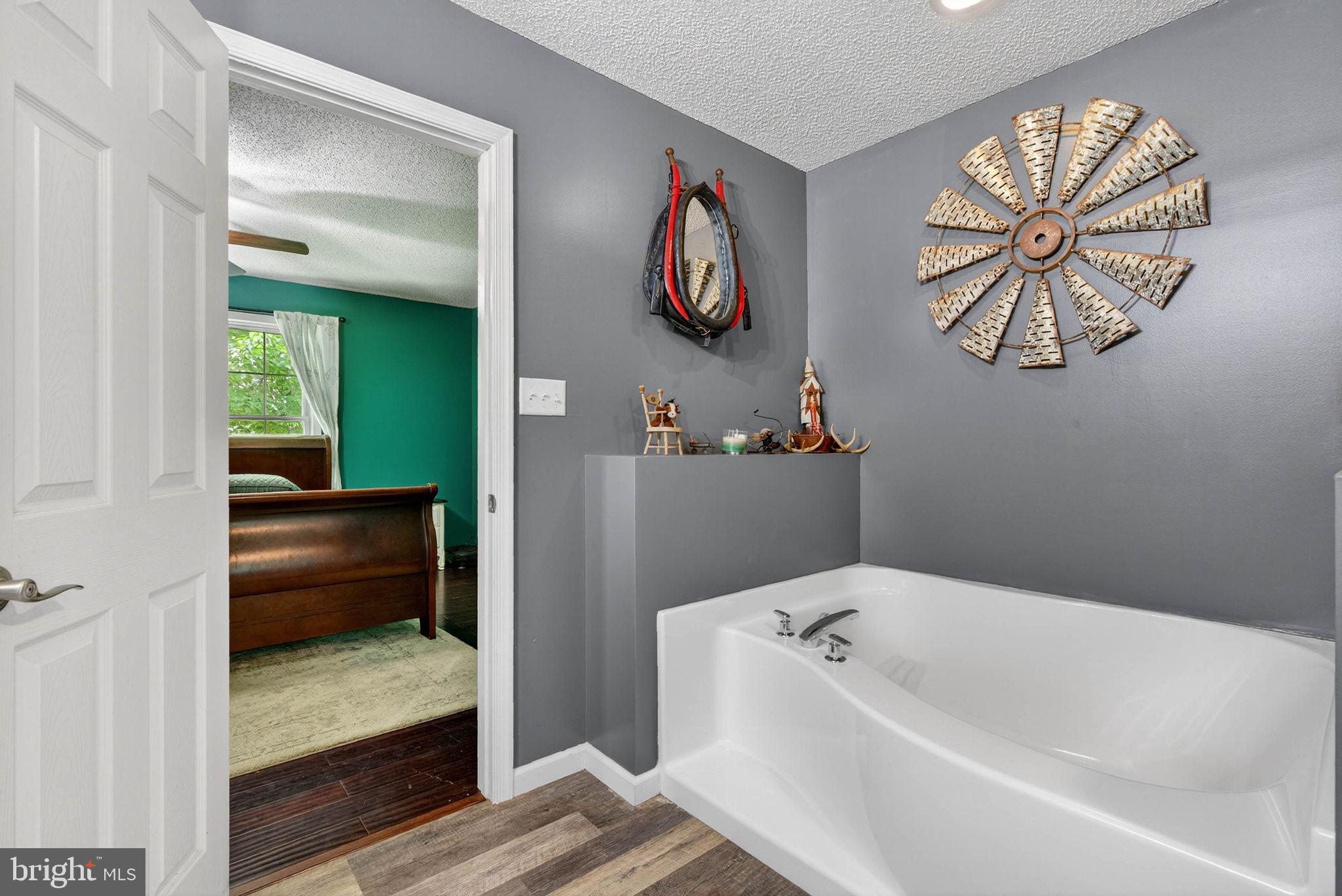 SHANNONDALE - Residential