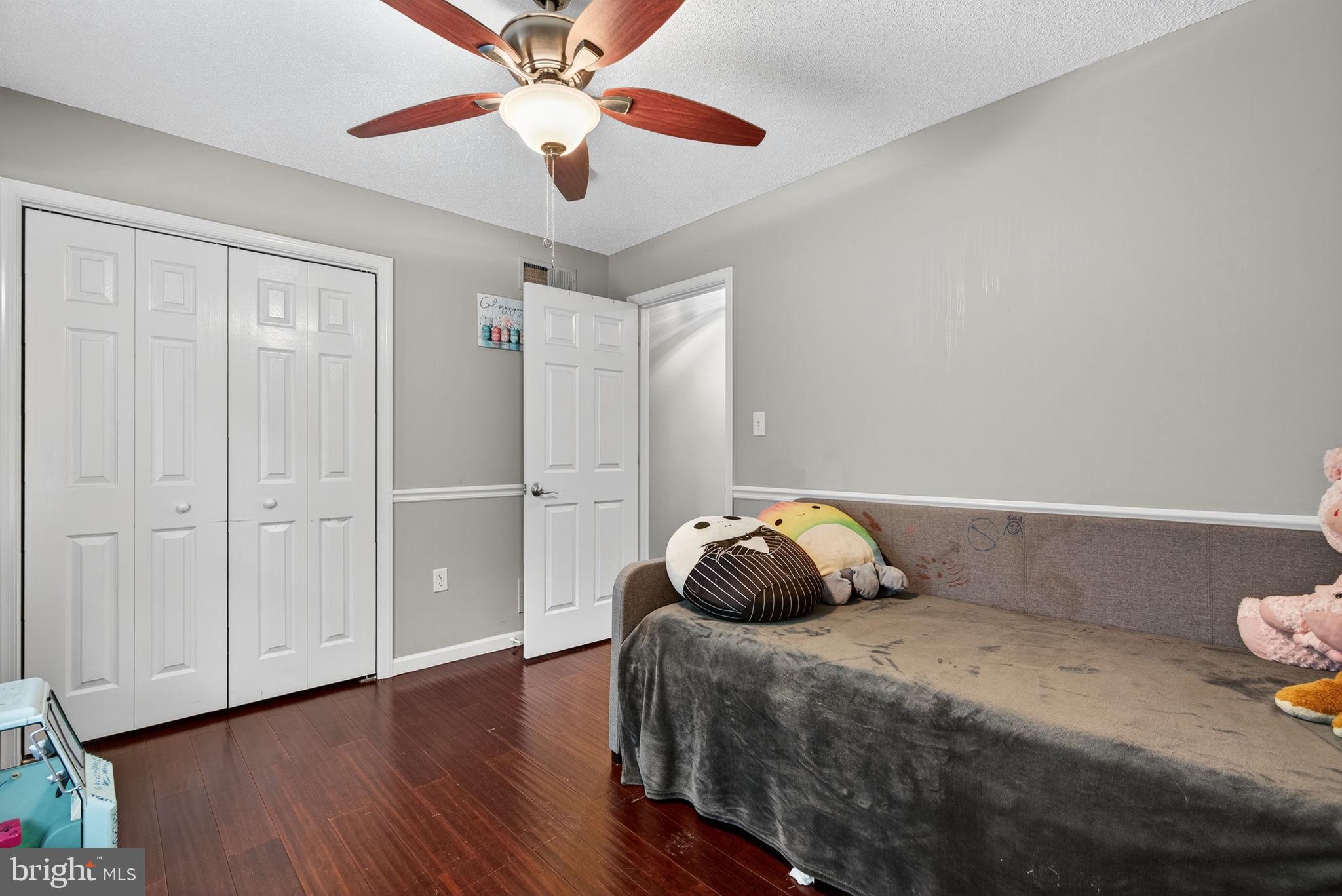 SHANNONDALE - Residential