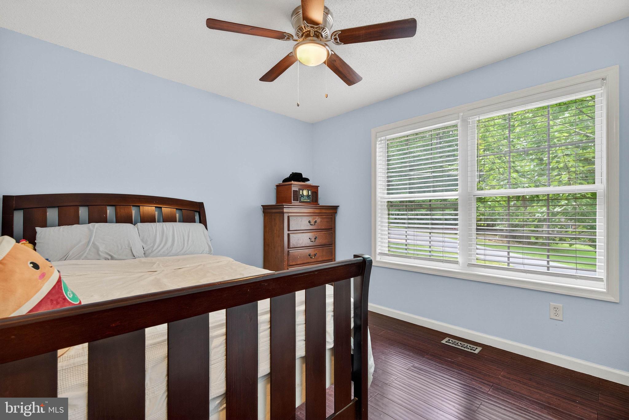 SHANNONDALE - Residential