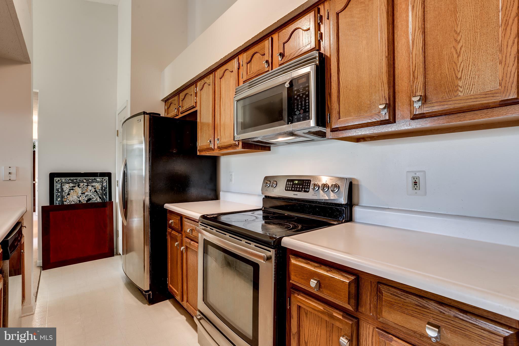 ELKRIDGE TOWN CENTER - Residential Lease