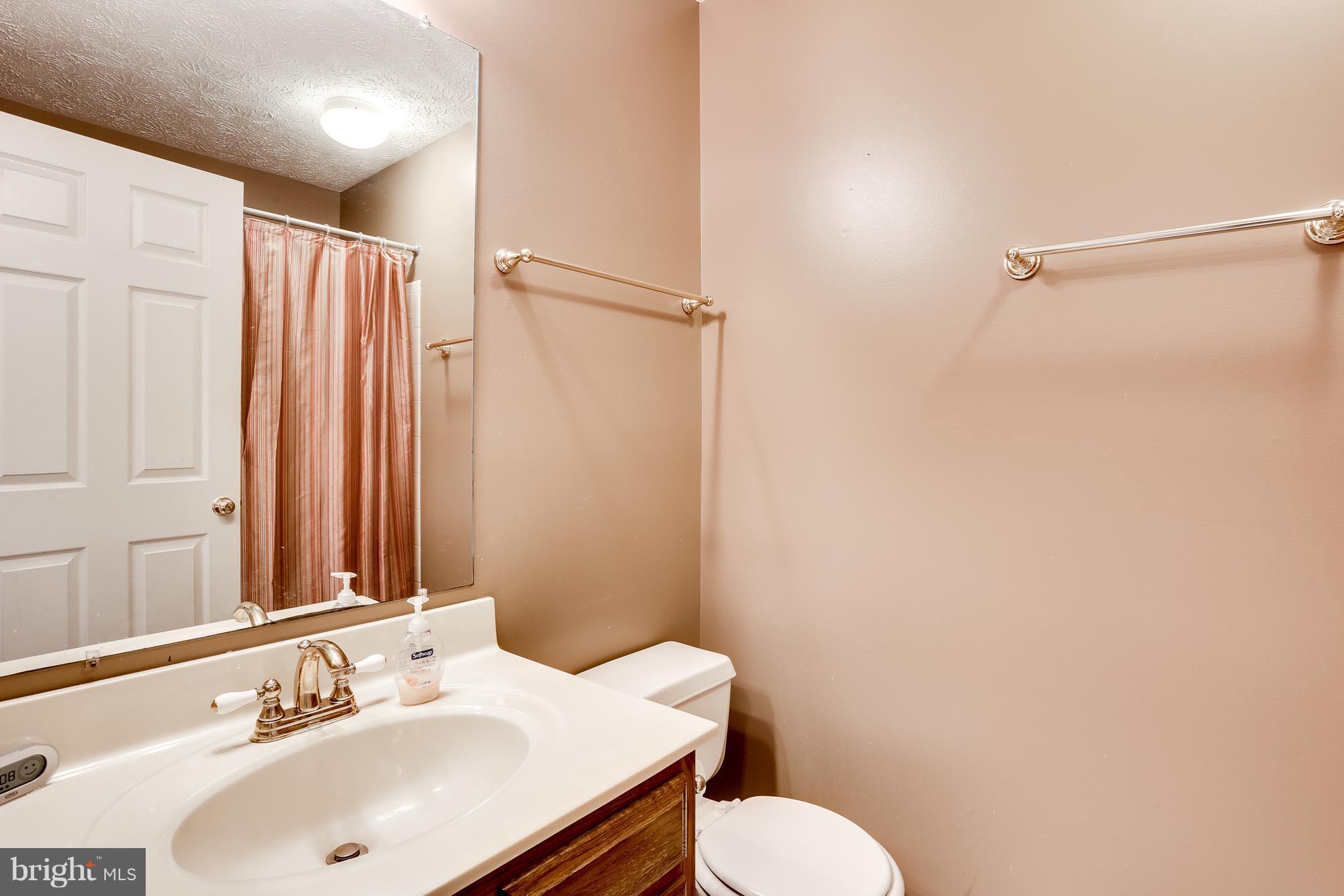 ELKRIDGE TOWN CENTER - Residential Lease