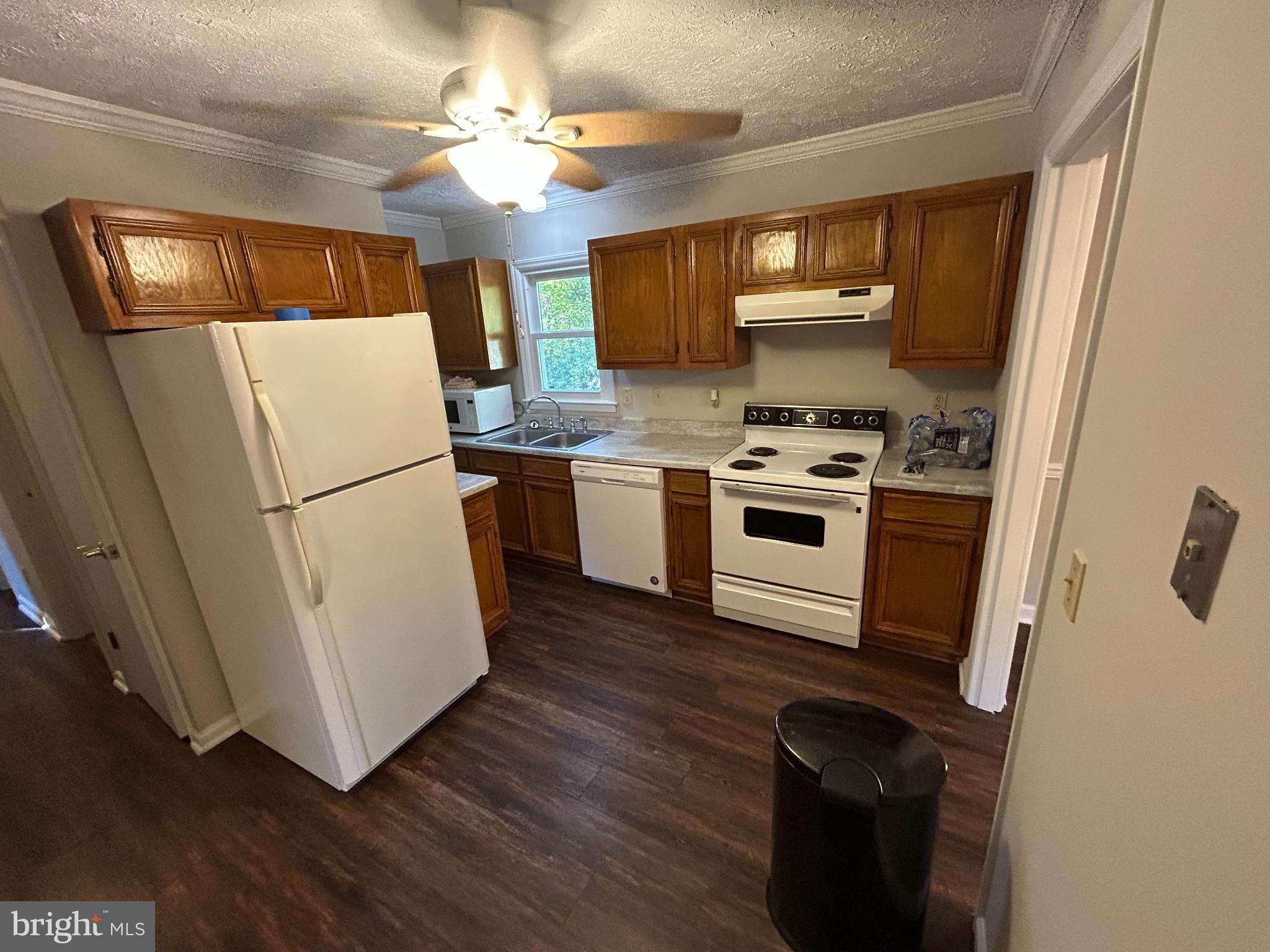 CHESAPEAKE RANCH ESTATES - Residential