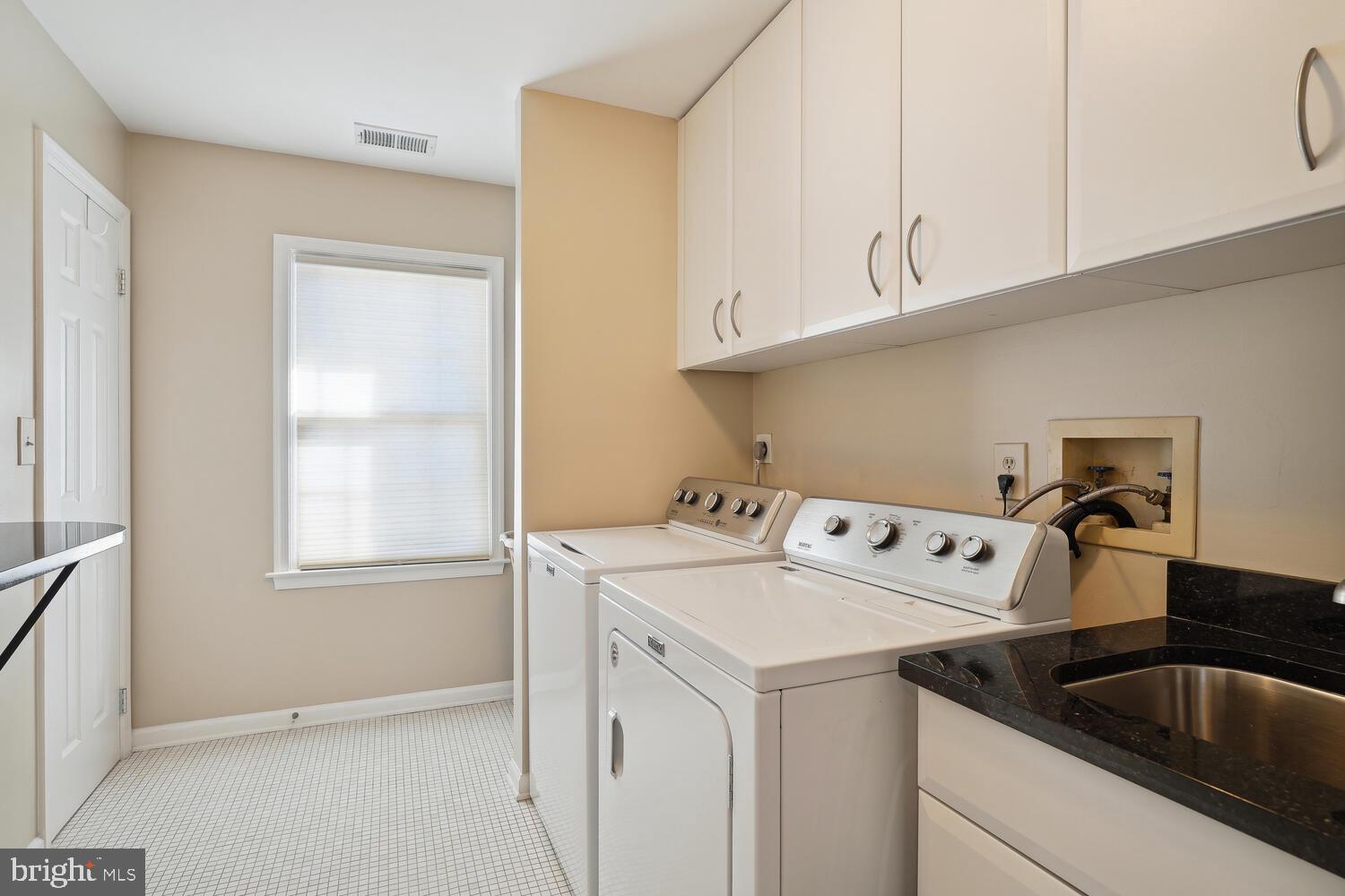 BEDFORDSHIRE - Residential