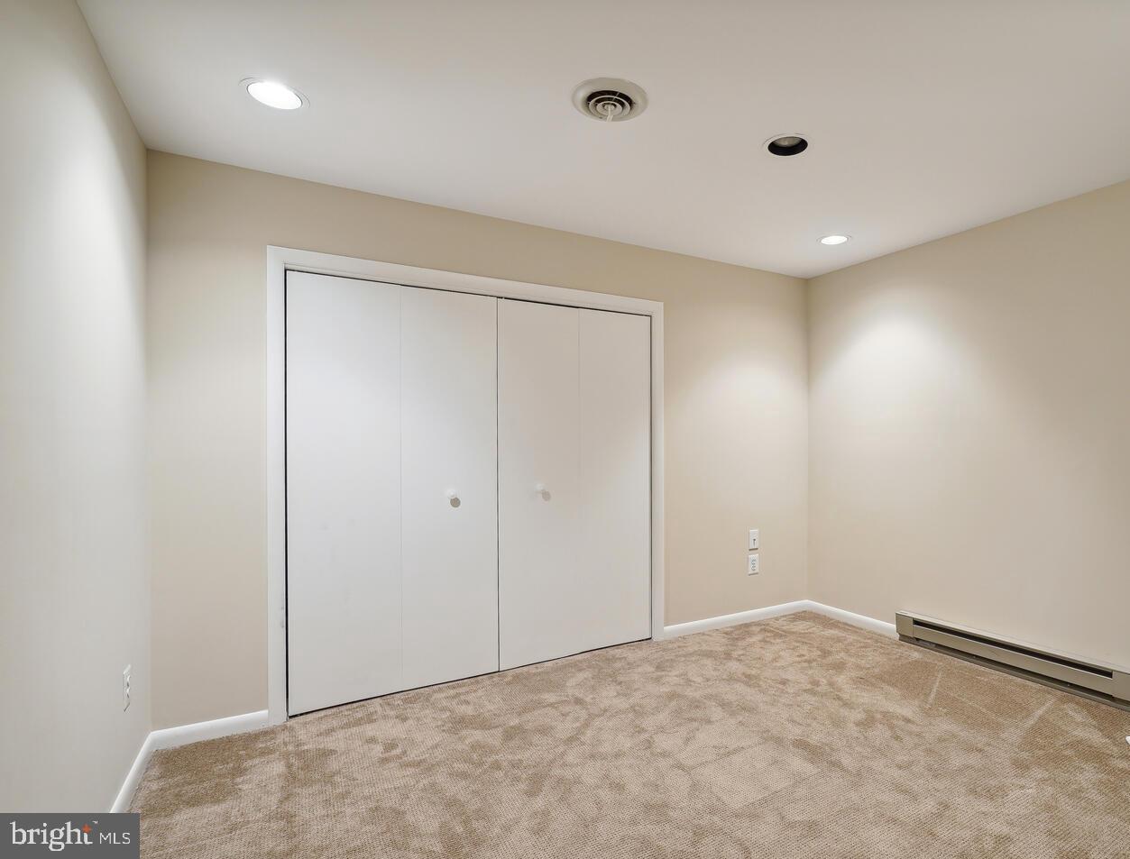 BEDFORDSHIRE - Residential