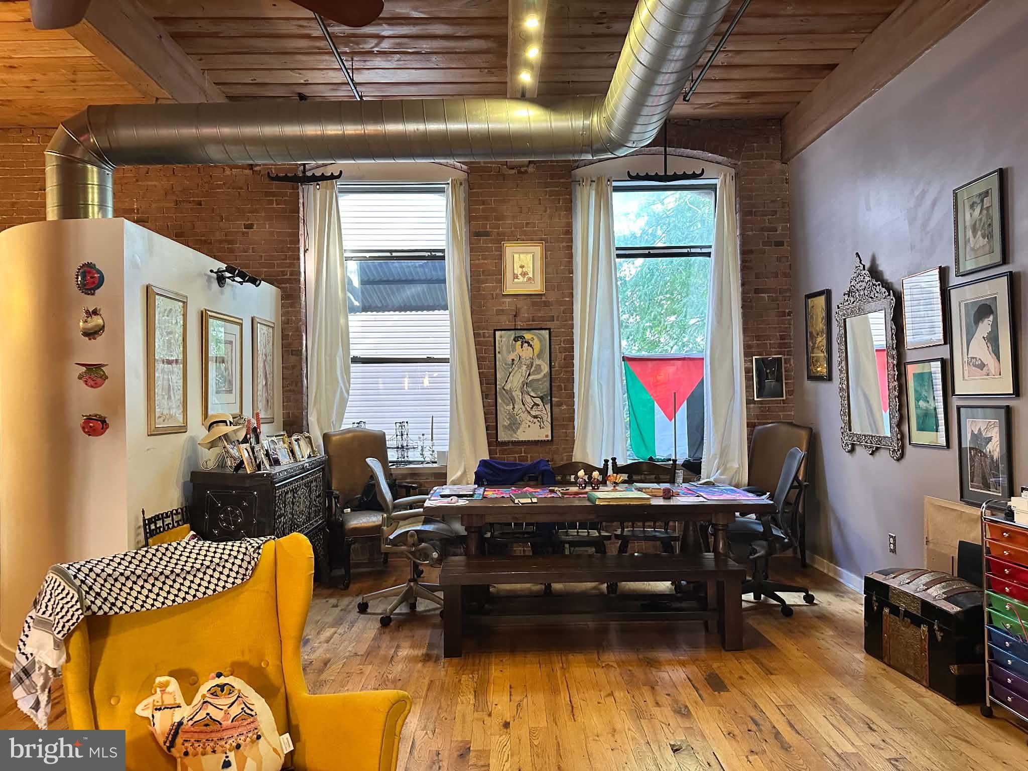 1524 N HANCOCK STREET 202