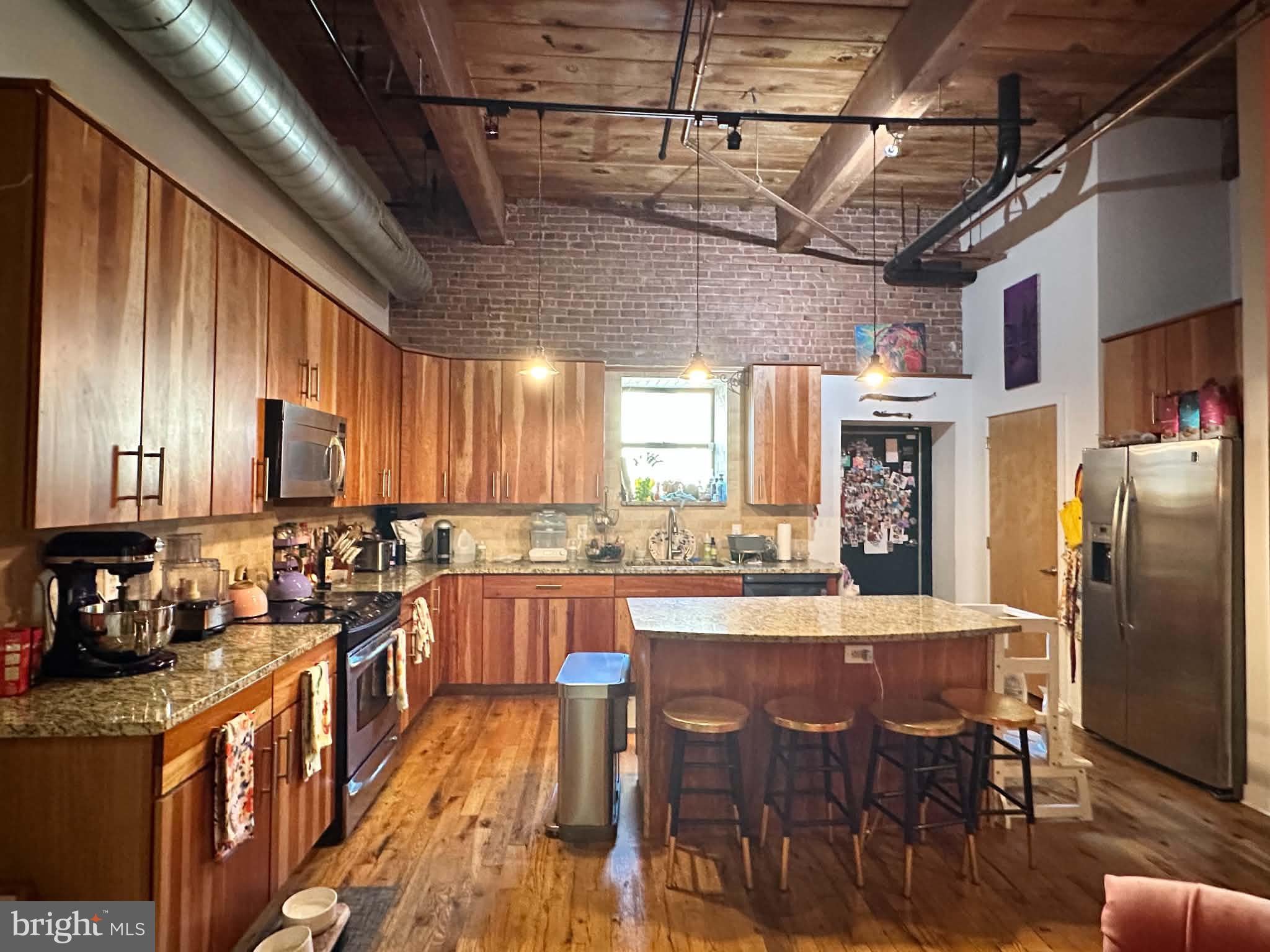1524 N HANCOCK STREET 202