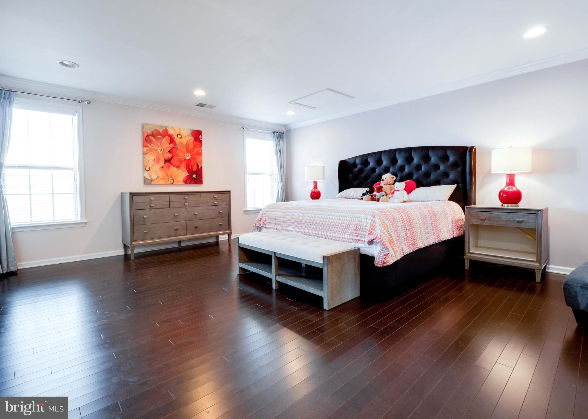 LOUDOUN VALLEY ESTATES 2 - Residential Lease