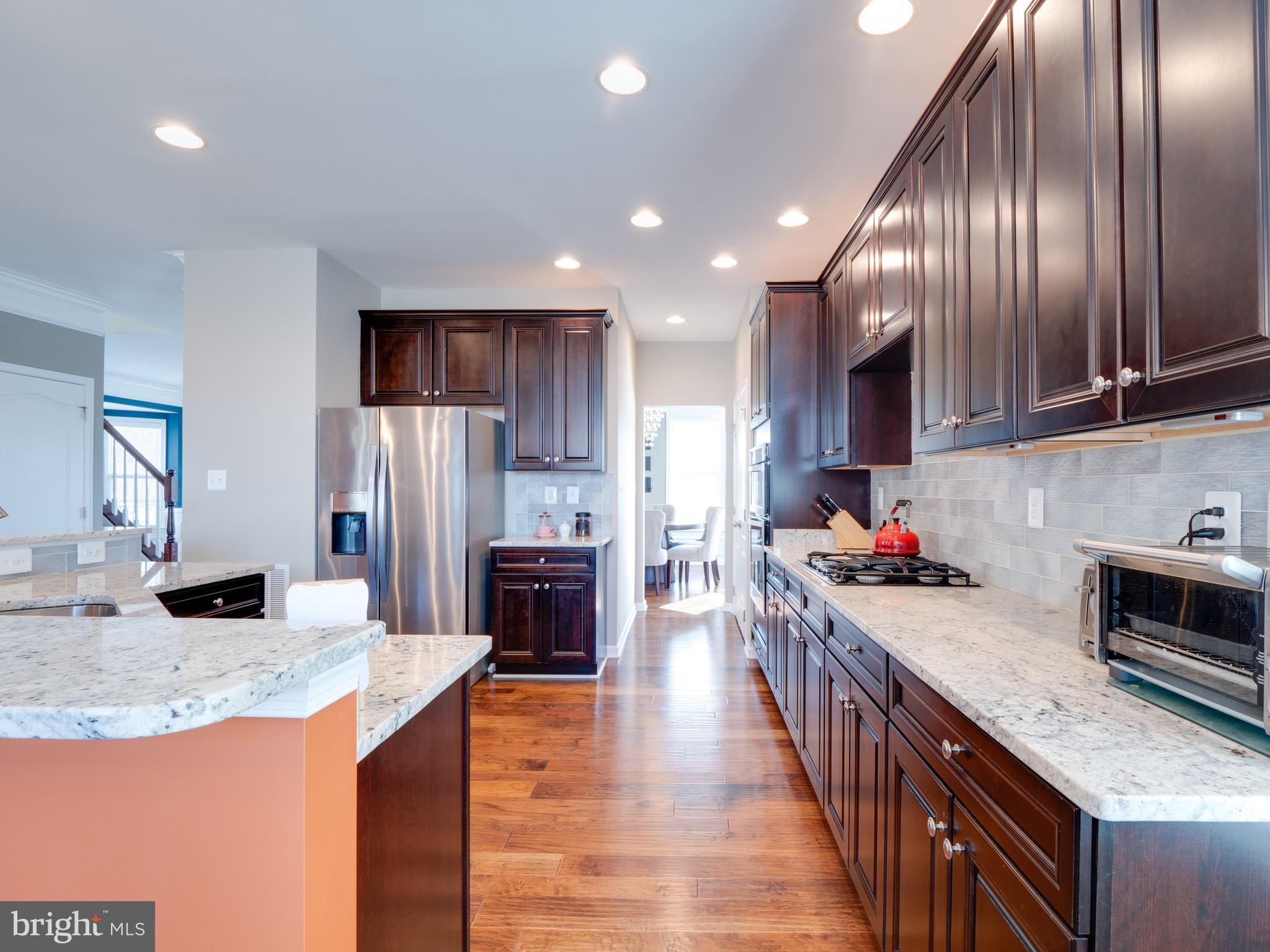 LOUDOUN VALLEY ESTATES 2 - Residential Lease