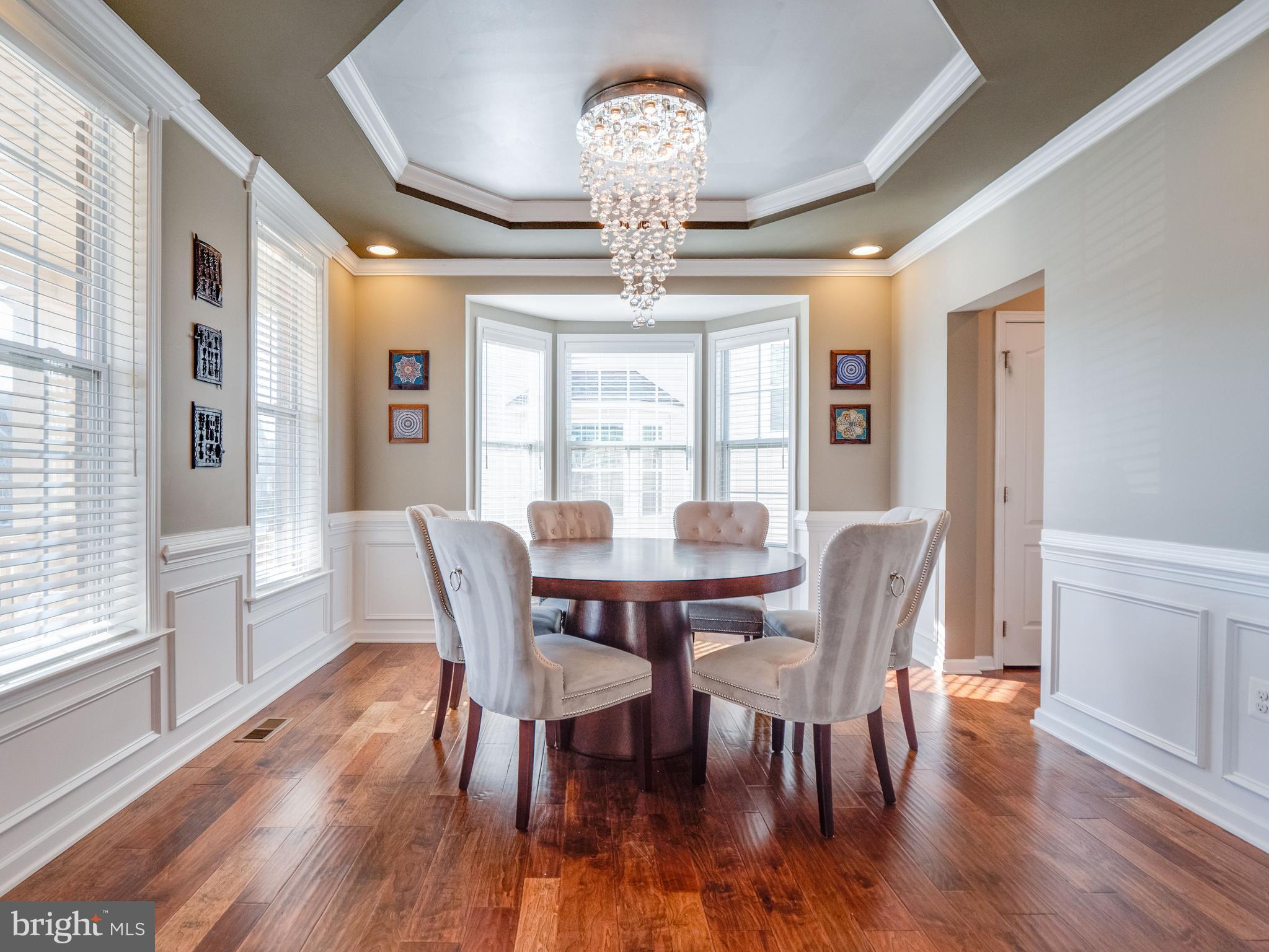 LOUDOUN VALLEY ESTATES 2 - Residential Lease