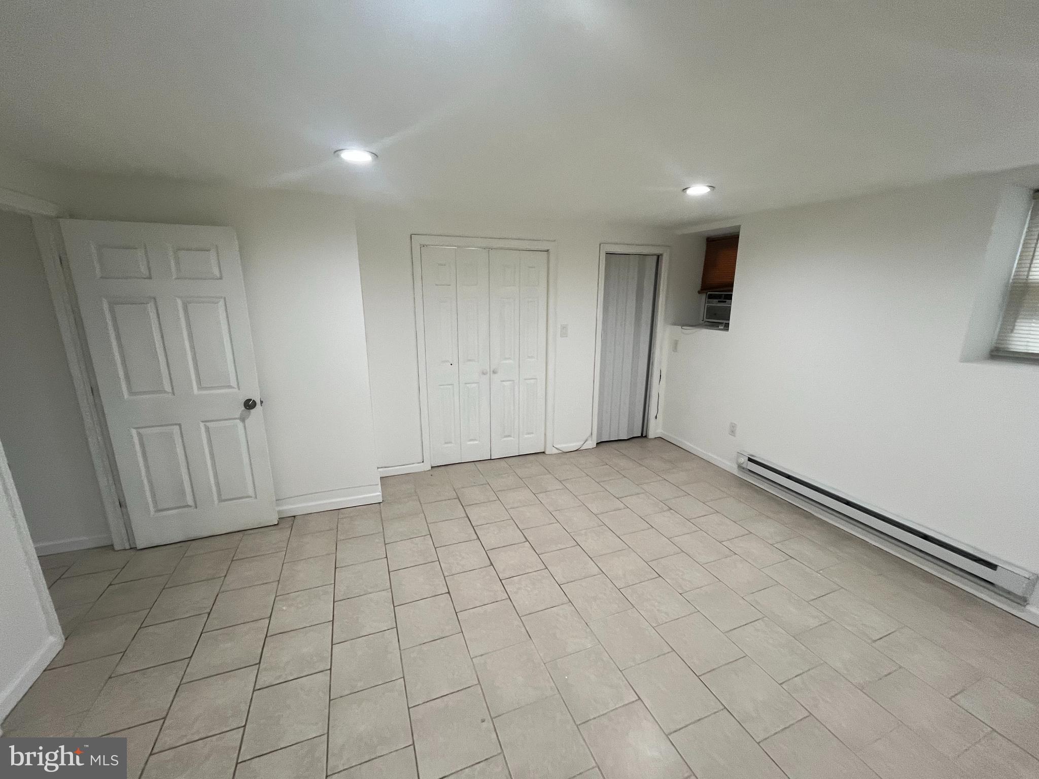 LAWNCREST - Residential