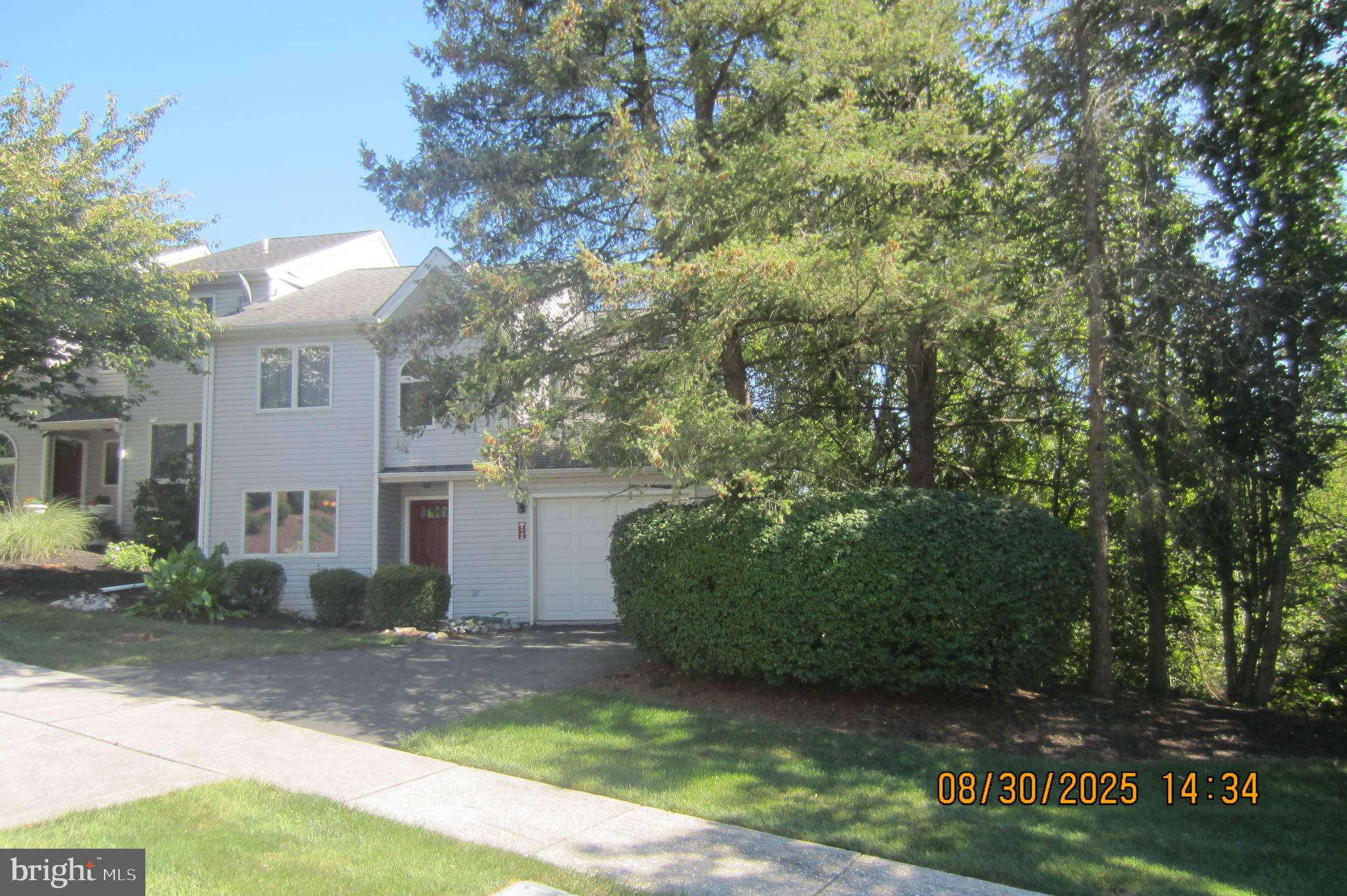 1740 CREEK VISTA DRIVE