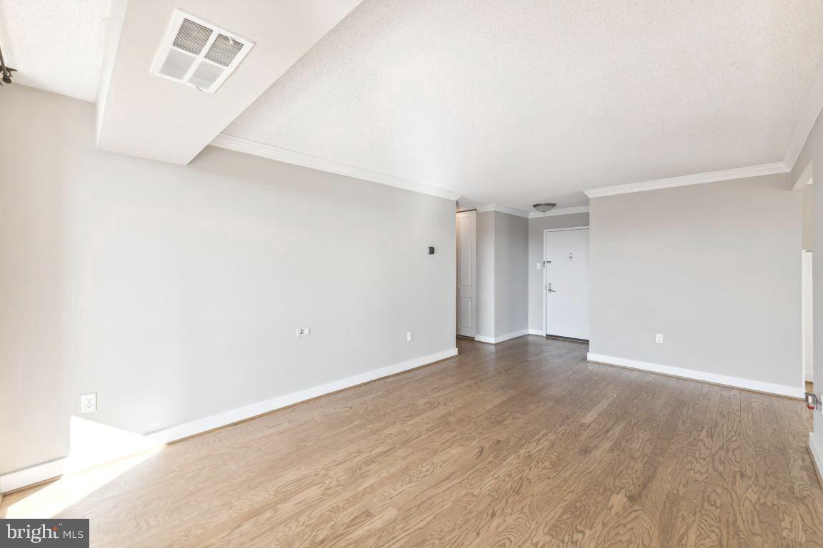 THE BRITTANY - Residential