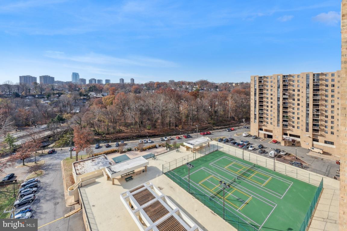 THE BRITTANY - Residential