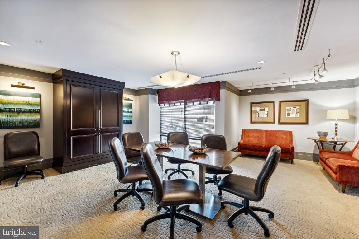 THE BRITTANY - Residential