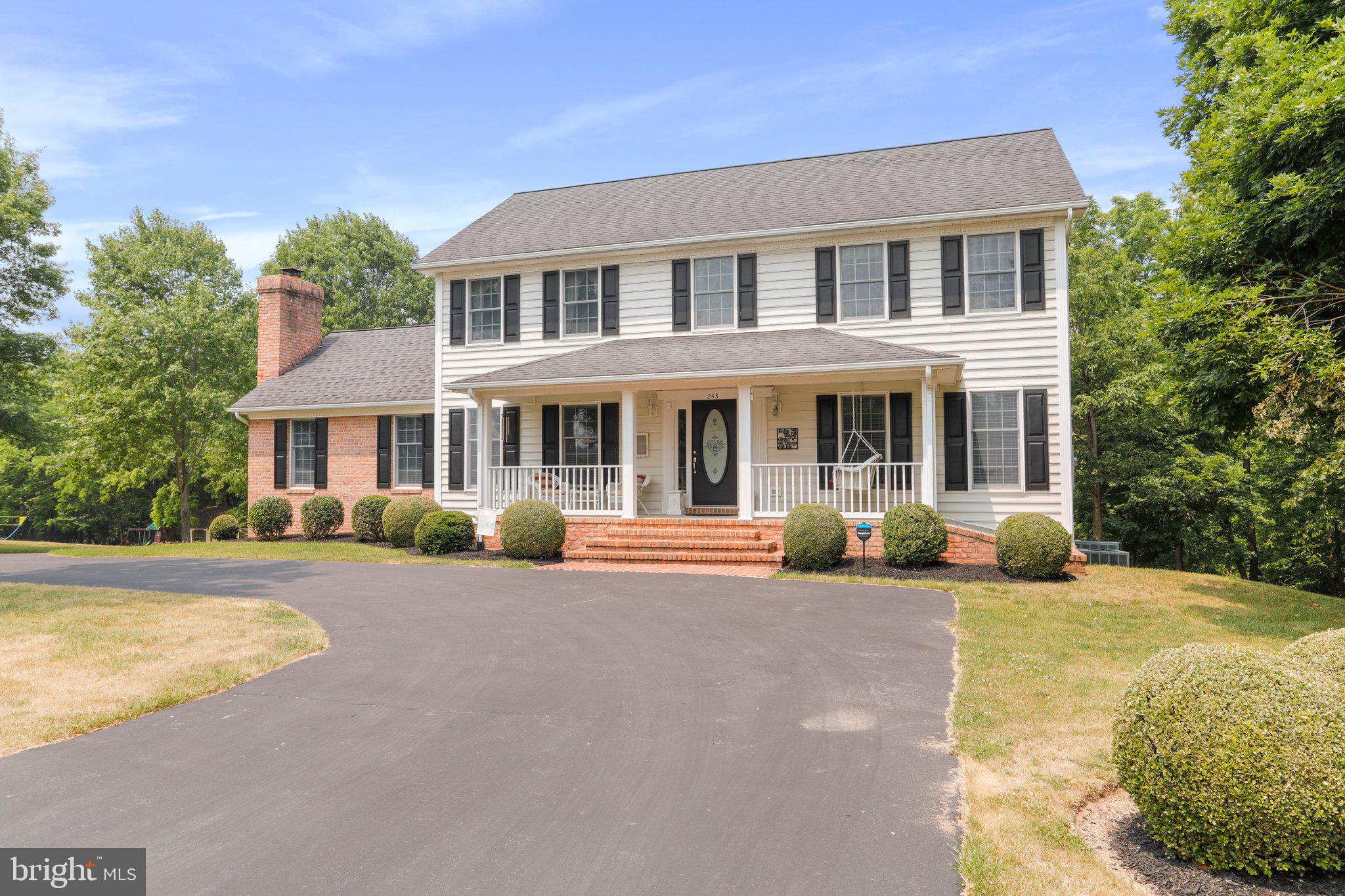 QUAIL RIDGE - Residential