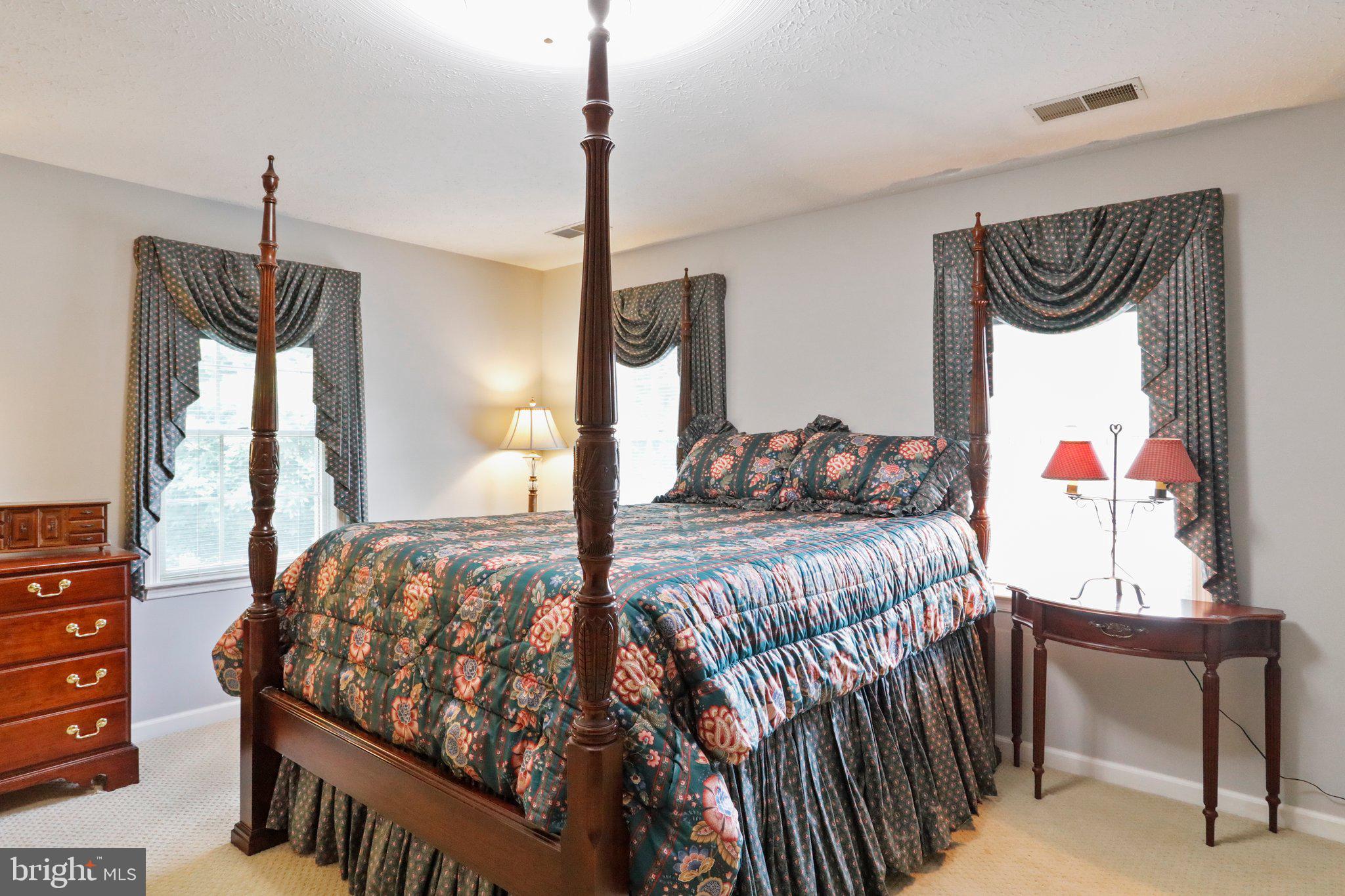 QUAIL RIDGE - Residential