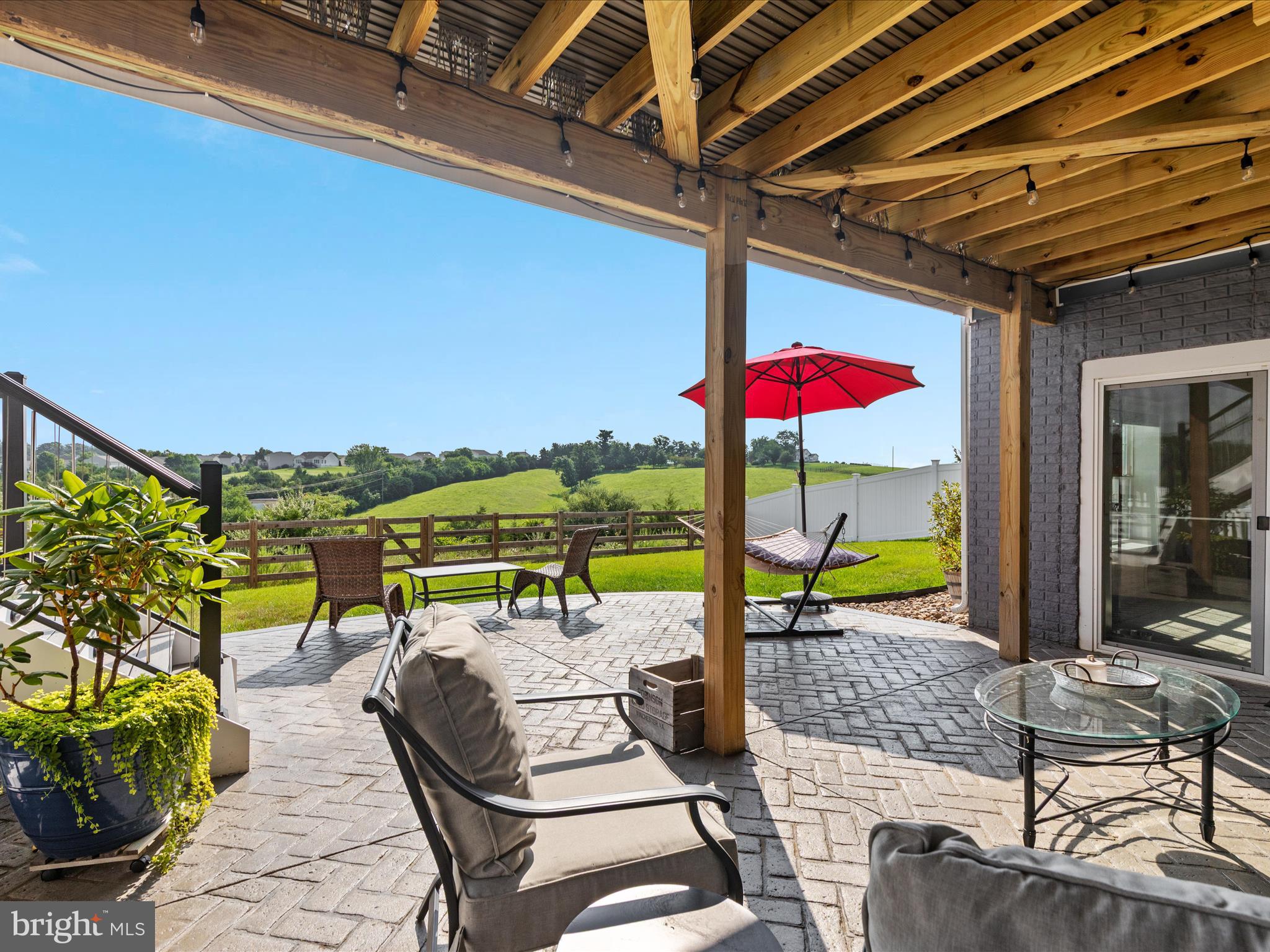 SOUTHERN HILLS - Residential