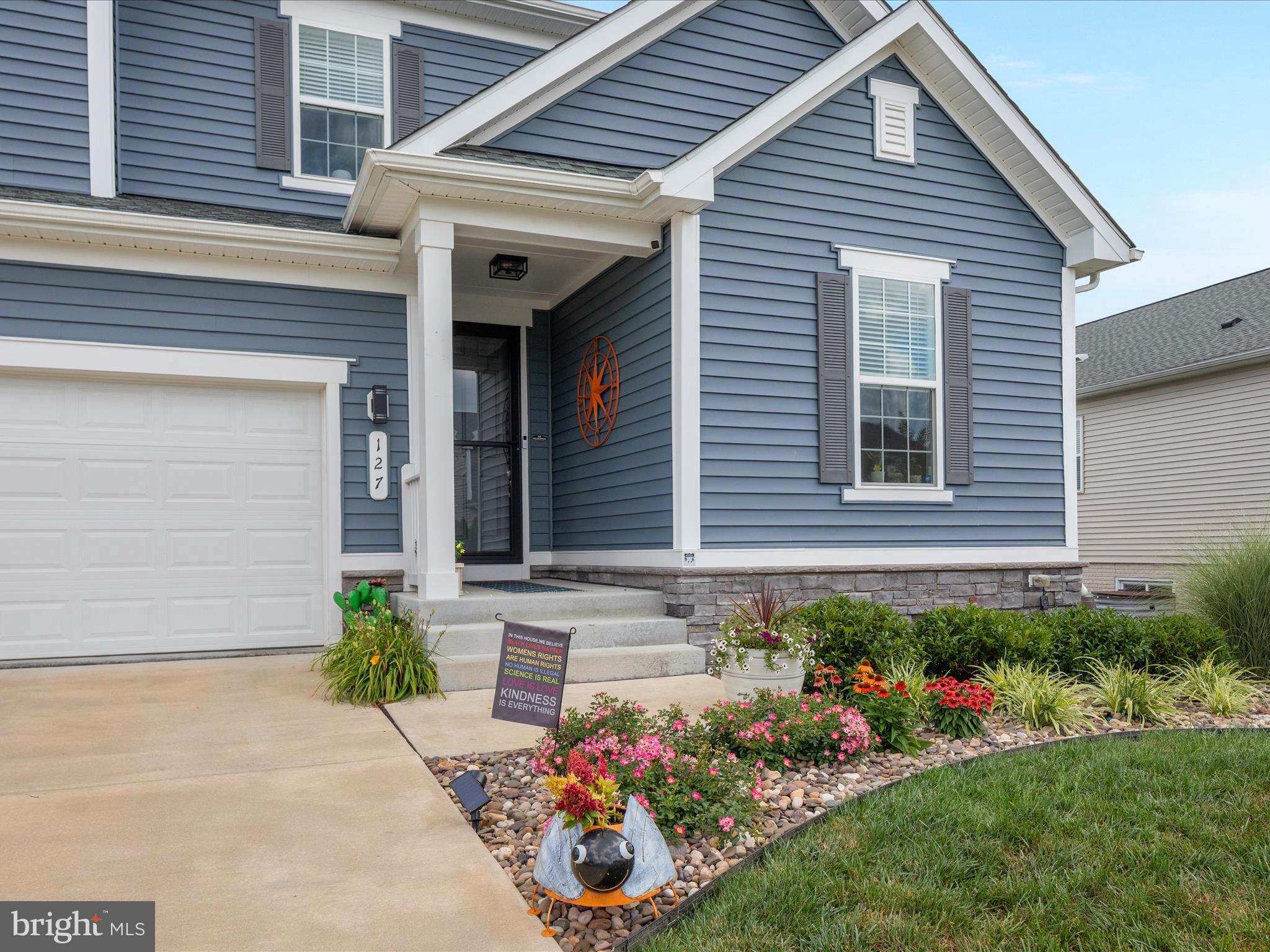 SOUTHERN HILLS - Residential