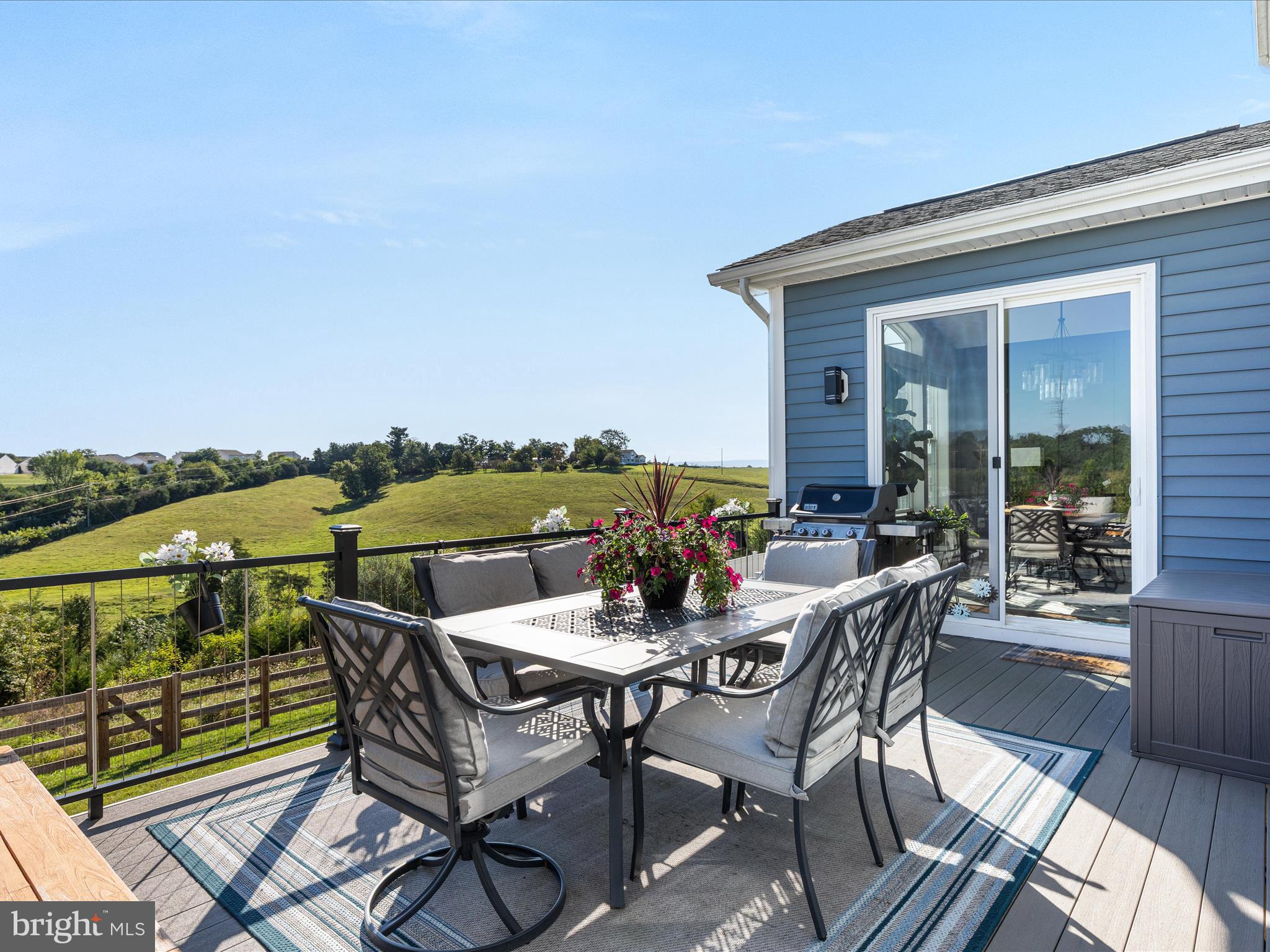 SOUTHERN HILLS - Residential