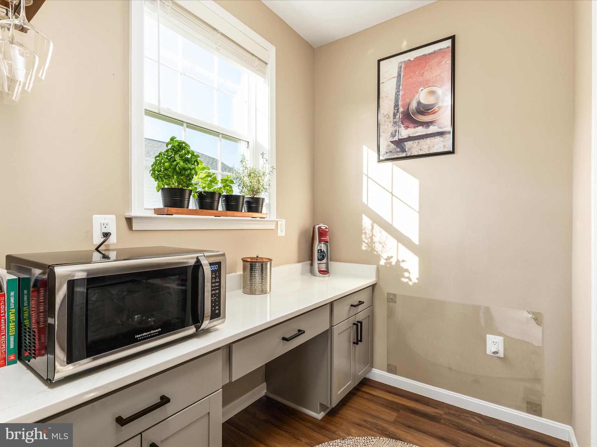 SOUTHERN HILLS - Residential