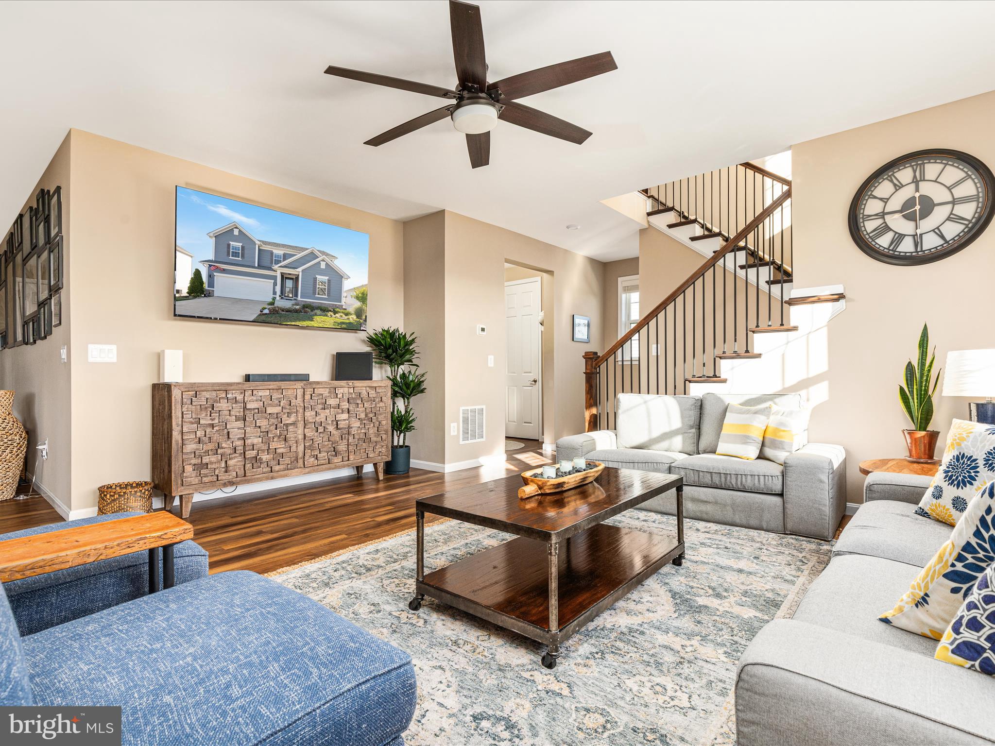 SOUTHERN HILLS - Residential