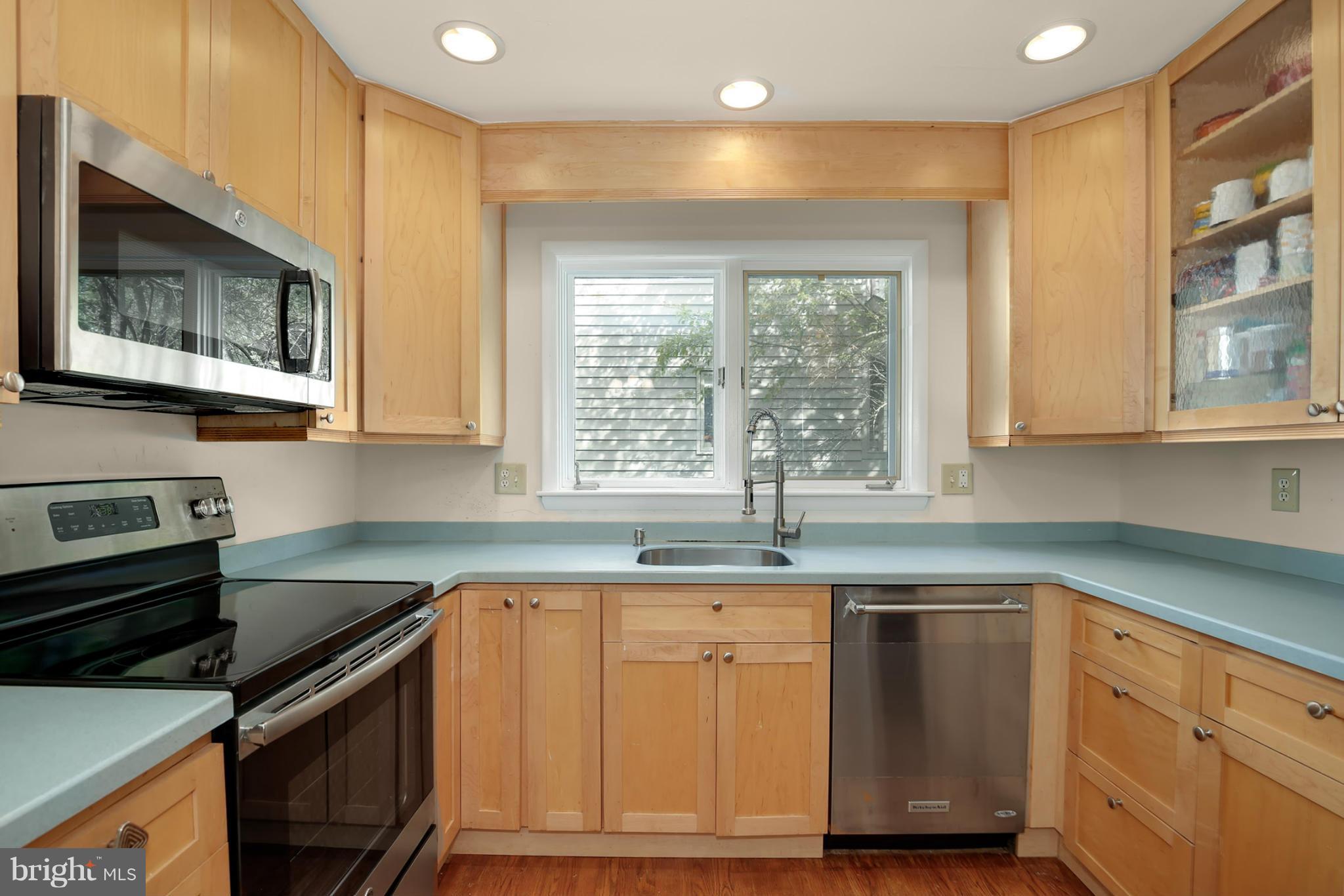 SCARBOROUGH - Residential