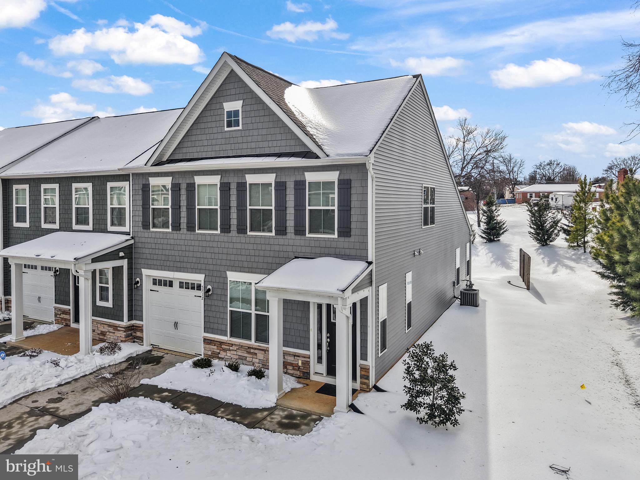 VILLAS AT SALEM CHURCH - Residential