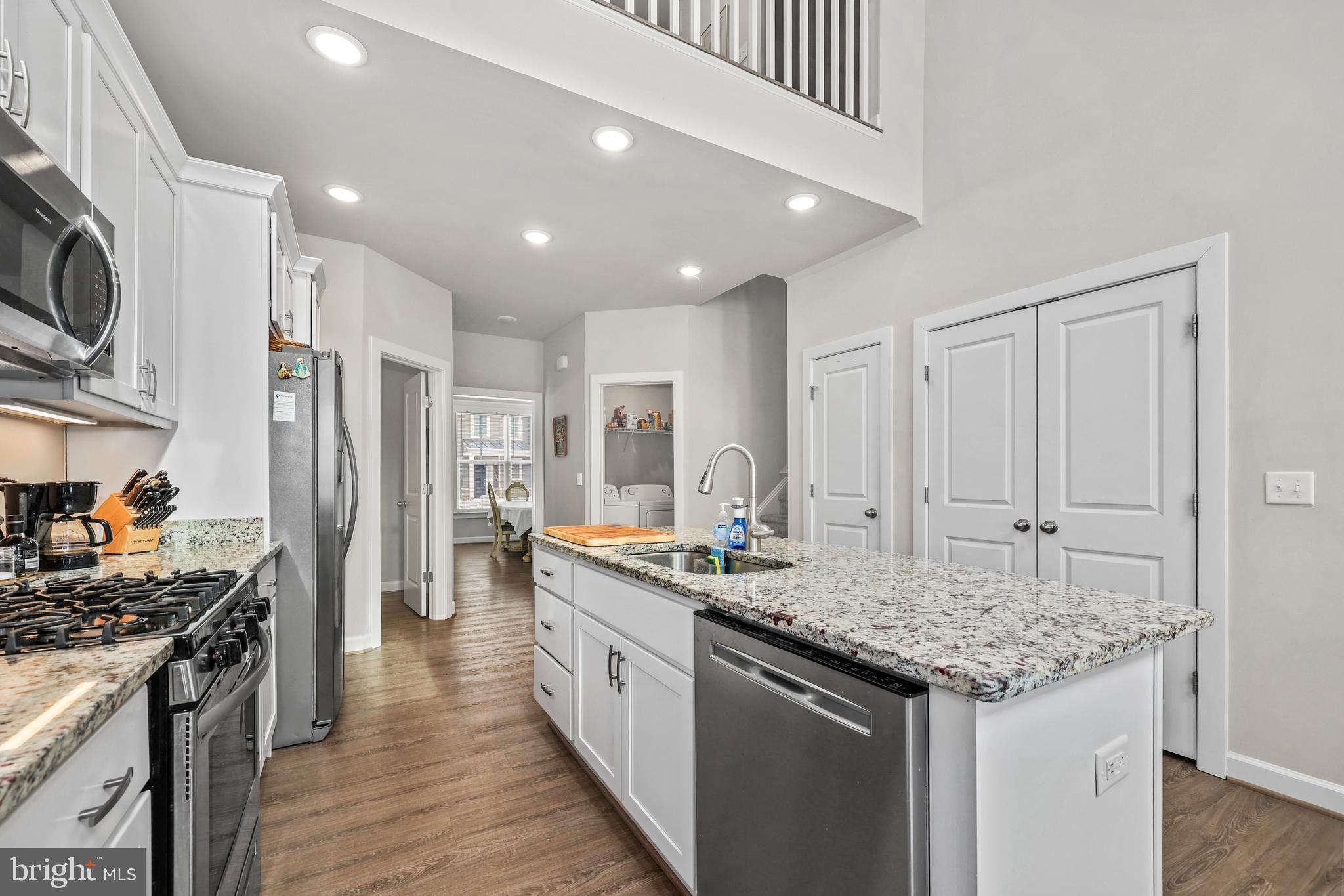 VILLAS AT SALEM CHURCH - Residential