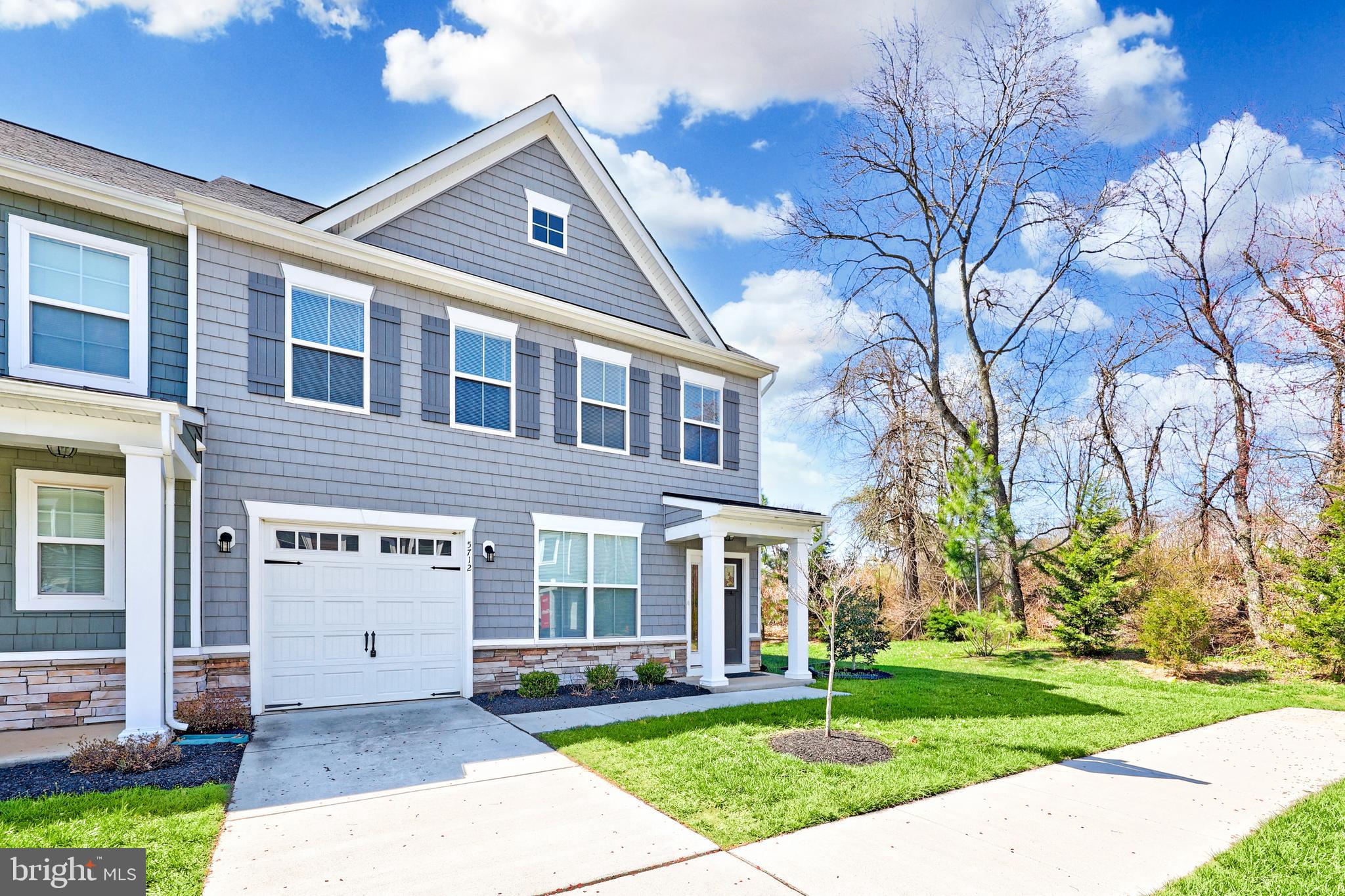 VILLAS AT SALEM CHURCH - Residential