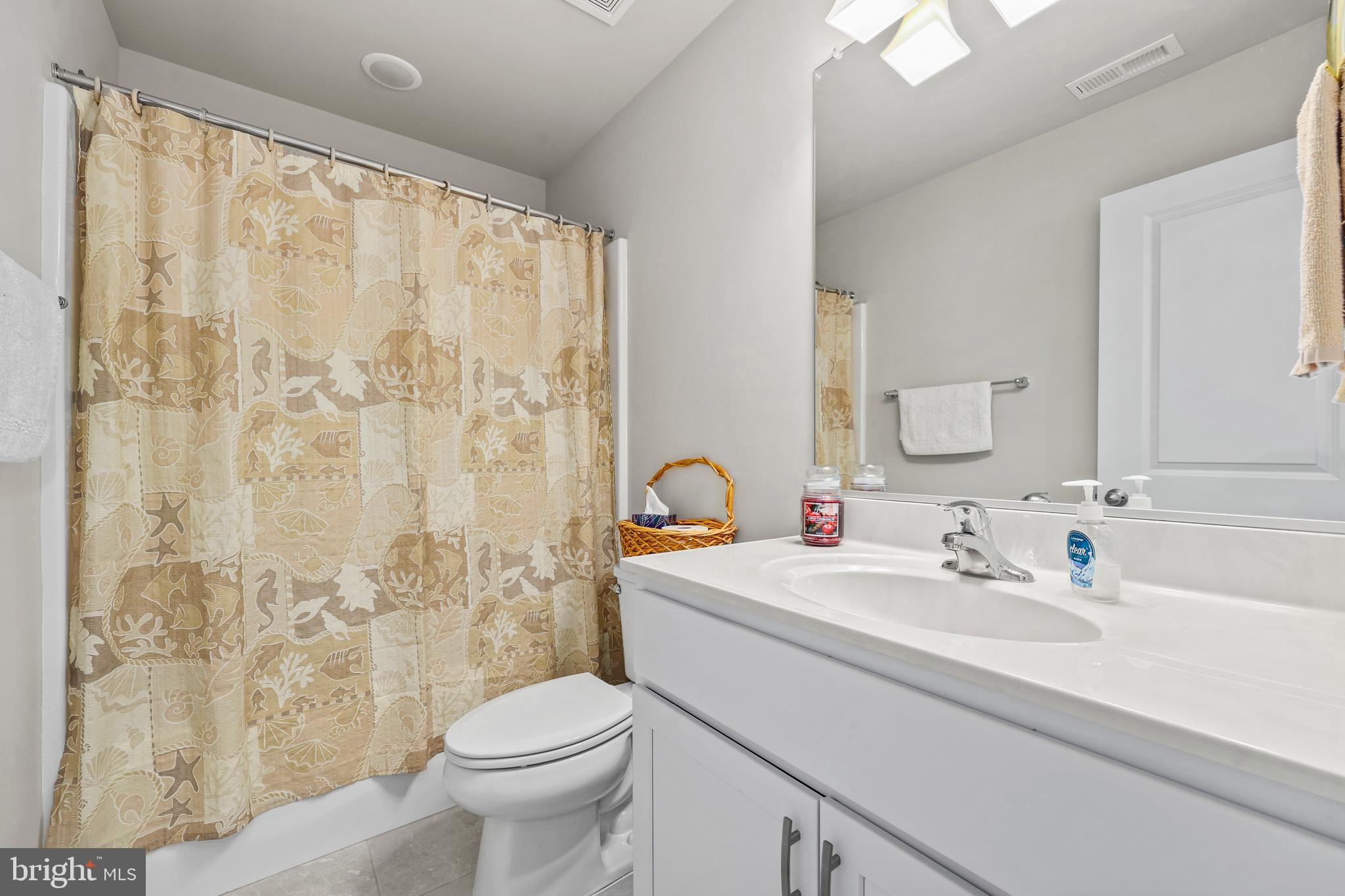 VILLAS AT SALEM CHURCH - Residential