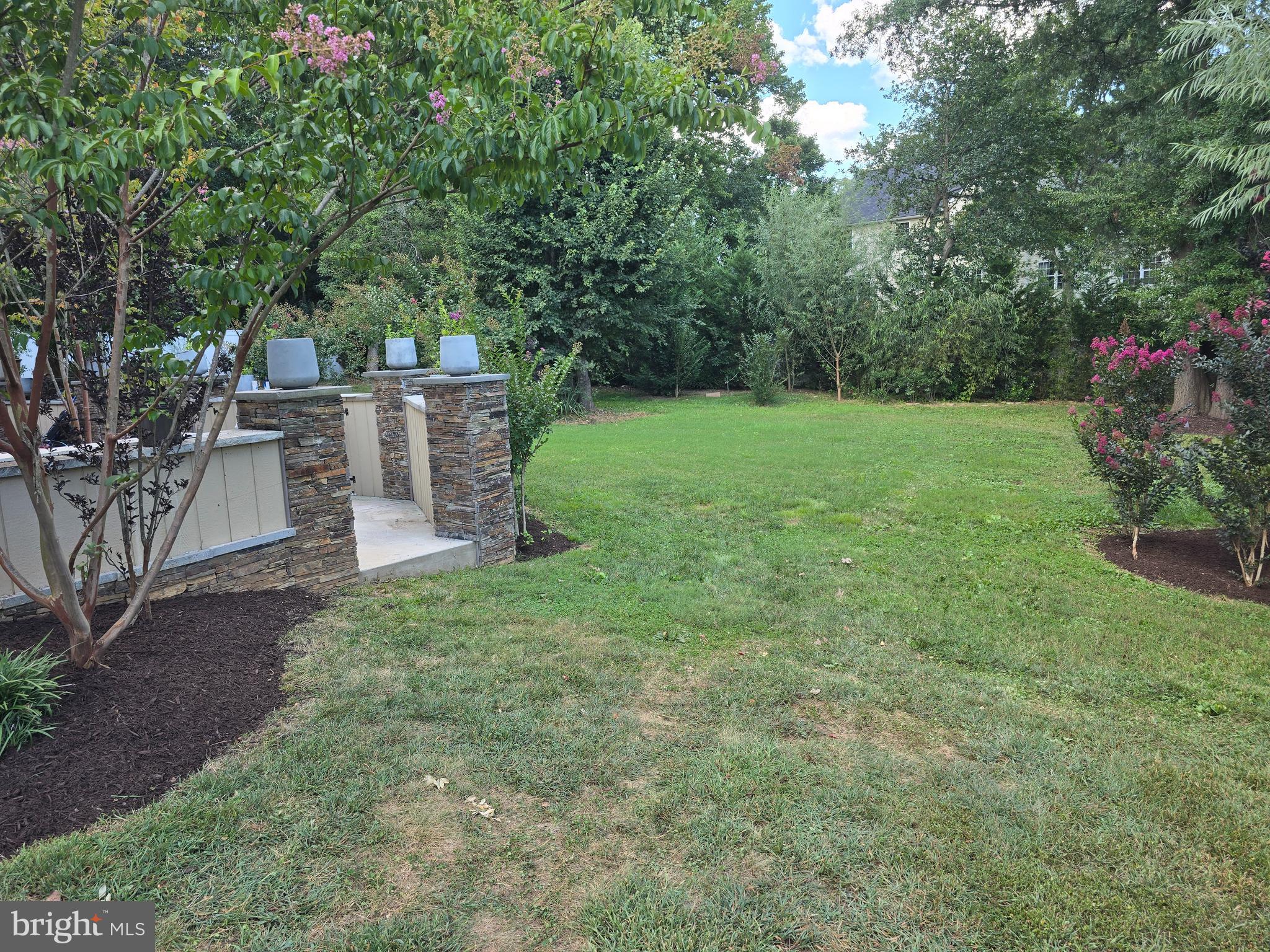 GLENSHIRE ESTATES - Residential