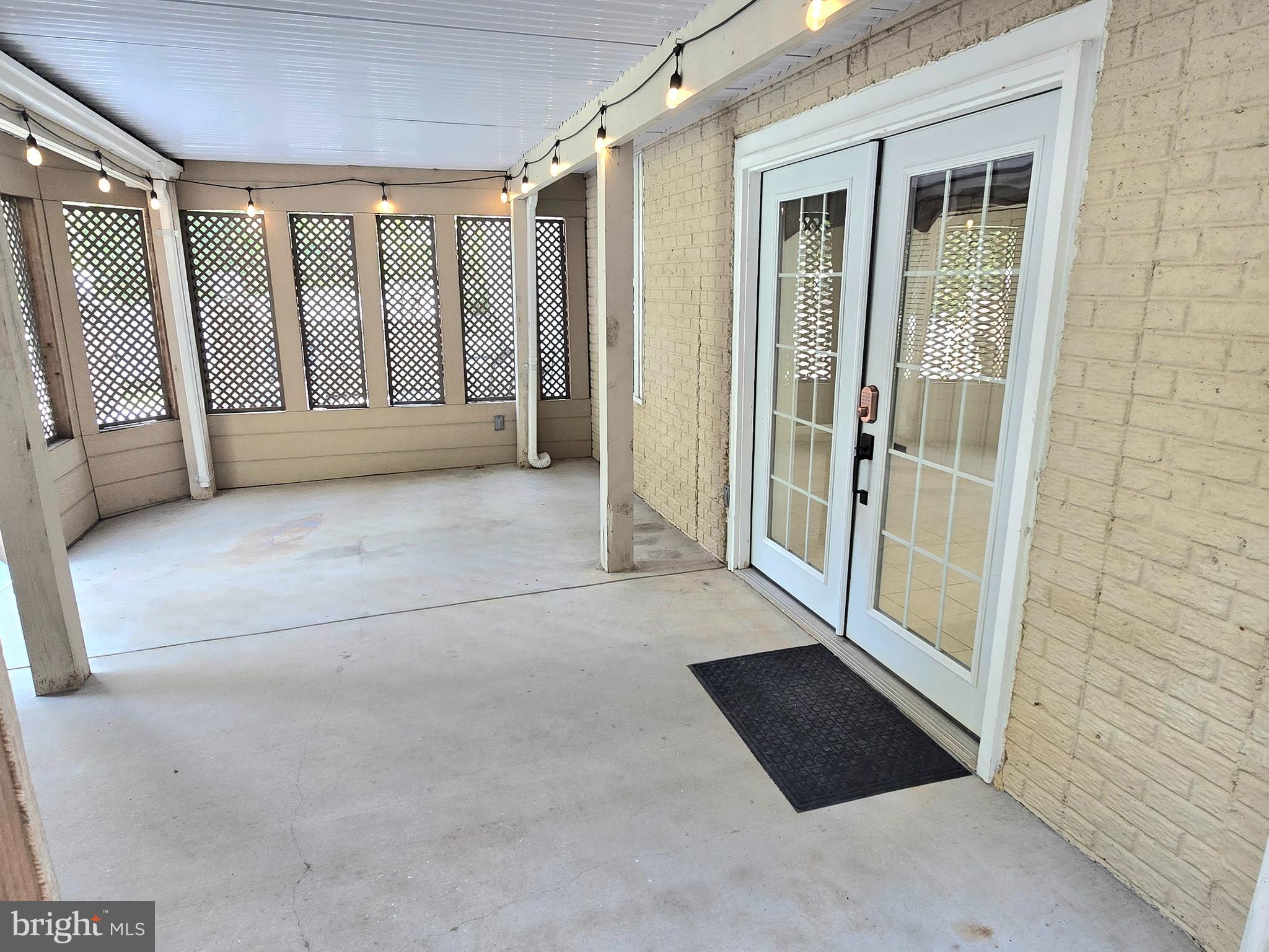 GLENSHIRE ESTATES - Residential