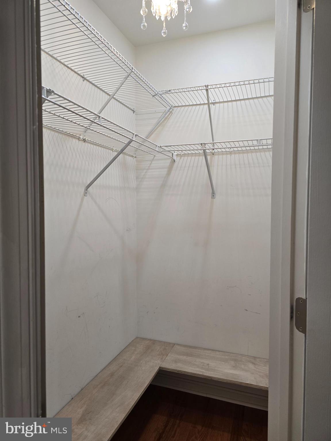 GLENSHIRE ESTATES - Residential