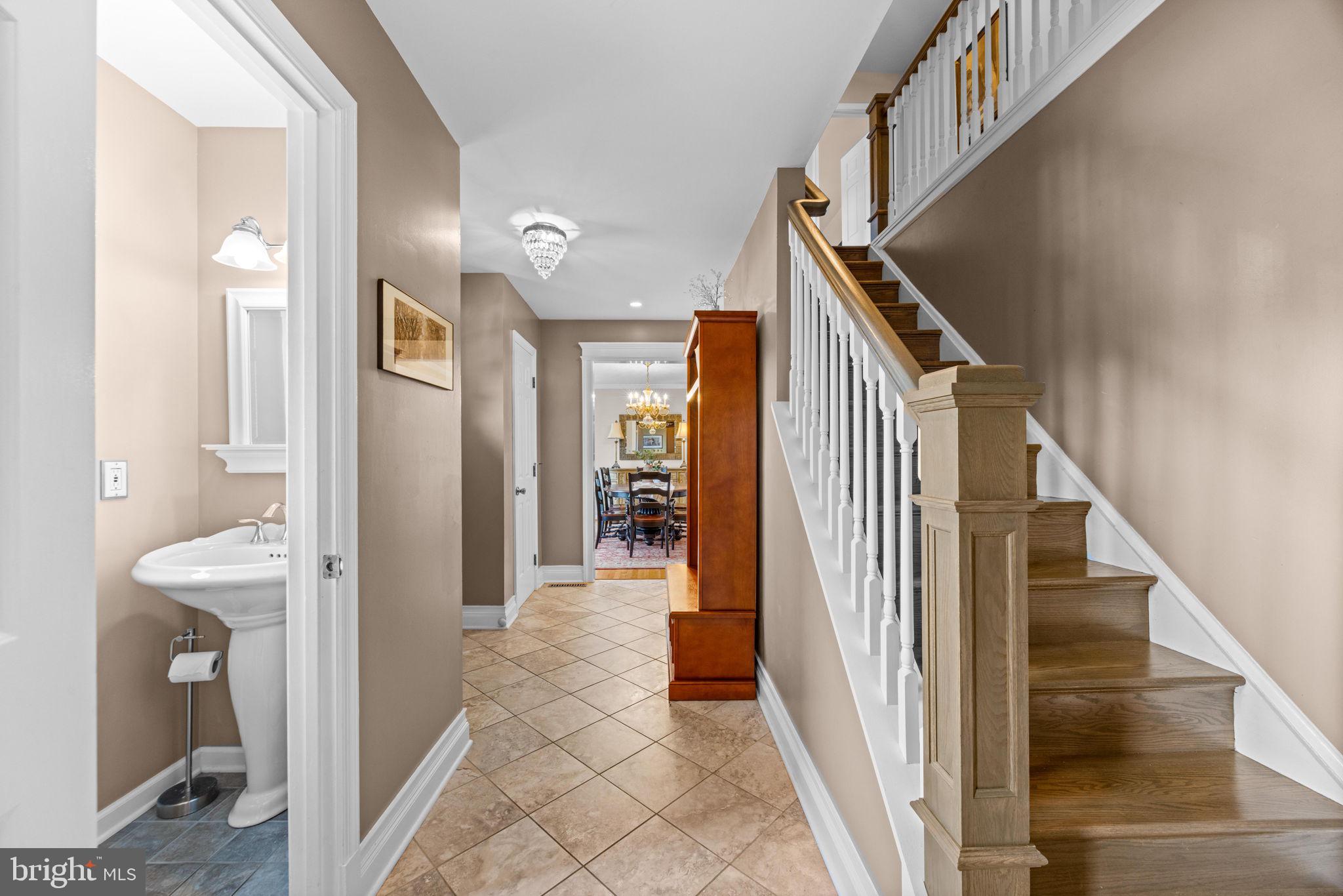 805 CHESTNUT GLEN GARTH