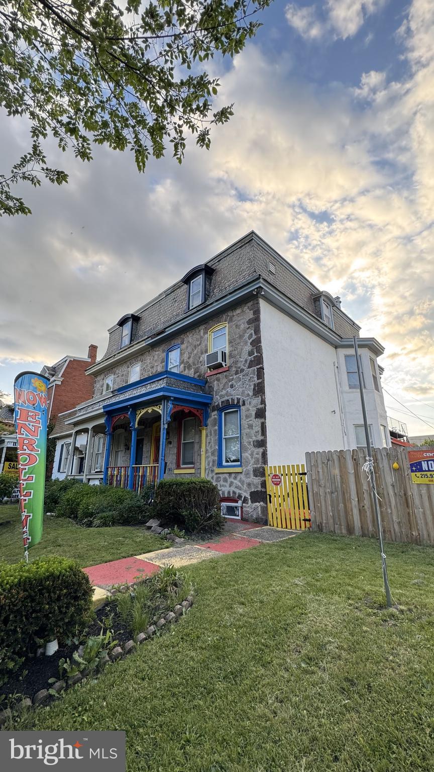 Day Care rents for $3500. a month. Can be purchased with 1313 Dekalb a Chiropractor office and apartment, 1315 daycare center at this time 4100 Mix: Retail, Ofc, Apts - Multi-Use . blocks to Elmwood Park and the Norristown Zoo. Norristown! If you haven't recently visited, you may not have seen all the improvements that have occurred. From streetscapes, the cultural district, and major transportation improvement projects to thriving neighborhoods - commercial growth in Norristown is on the rise. Norristown is home to many new businesses - and our existing businesses are expanding! The Recreation Department provides programs for children and adults throughout the year. Our Thomas Barone Memorial Complex offers 3 fields, one with lights, for our youth baseball and softball programs. Latshaw Field is a host to Chestnut Hill University, Connie Mack Baseball CYO During the Baseball Season Norristown Diamonds Senior League Baseball (Ages 30 and Over)We also have an adult softball field at Sully Gelet field and Patti Simons Field. Elmwood Park offers: Bocce Ball Picnics Playground Areas Sunday Concerts Volleyball :RIVERFRONT REDEVELOPMENT.As property along the riverfront is readied for redevelopment, the path forward for a thriving riverfront is also underway Schuylkill River Trail The trailhead at Norristown Transportation Center was developed for use by trail users through the cooperation of Municipality of Norristown, Montgomery County Parks and PA Heritage Parks, and SEPTA. Trail users may use these parking facilities at no cost after 5 p.m. on weekdays and all weekend. Visit the Schuylkill River Trail website to learn more. Elmwood Park Zoo is a zoo located in Norristown, Pennsylvani
Listing Office