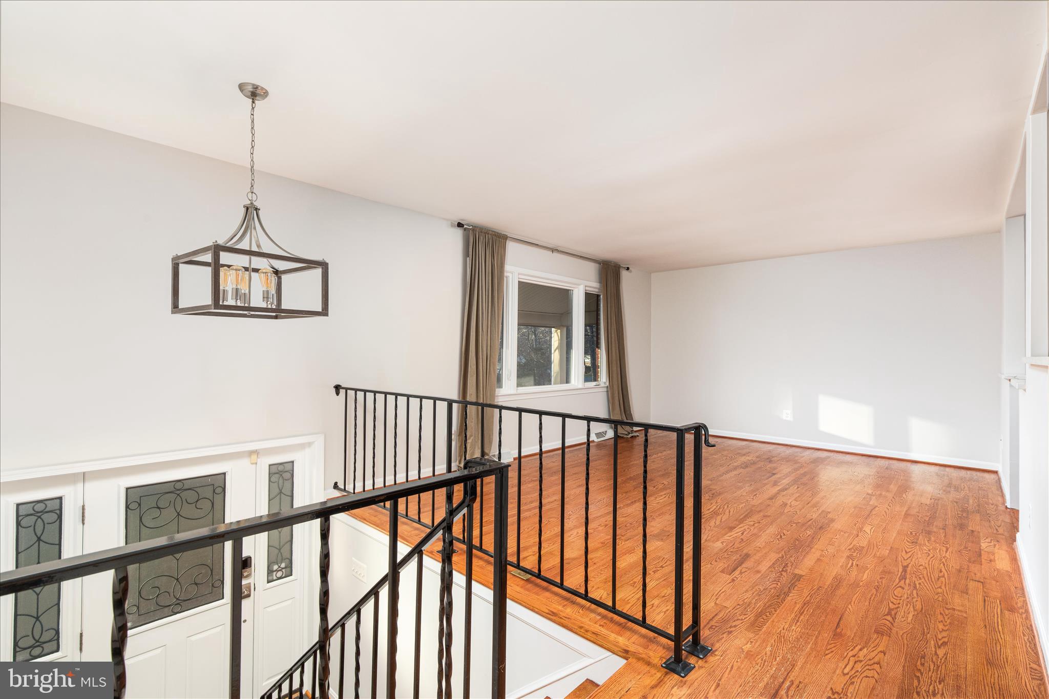 WATERFALL - Residential