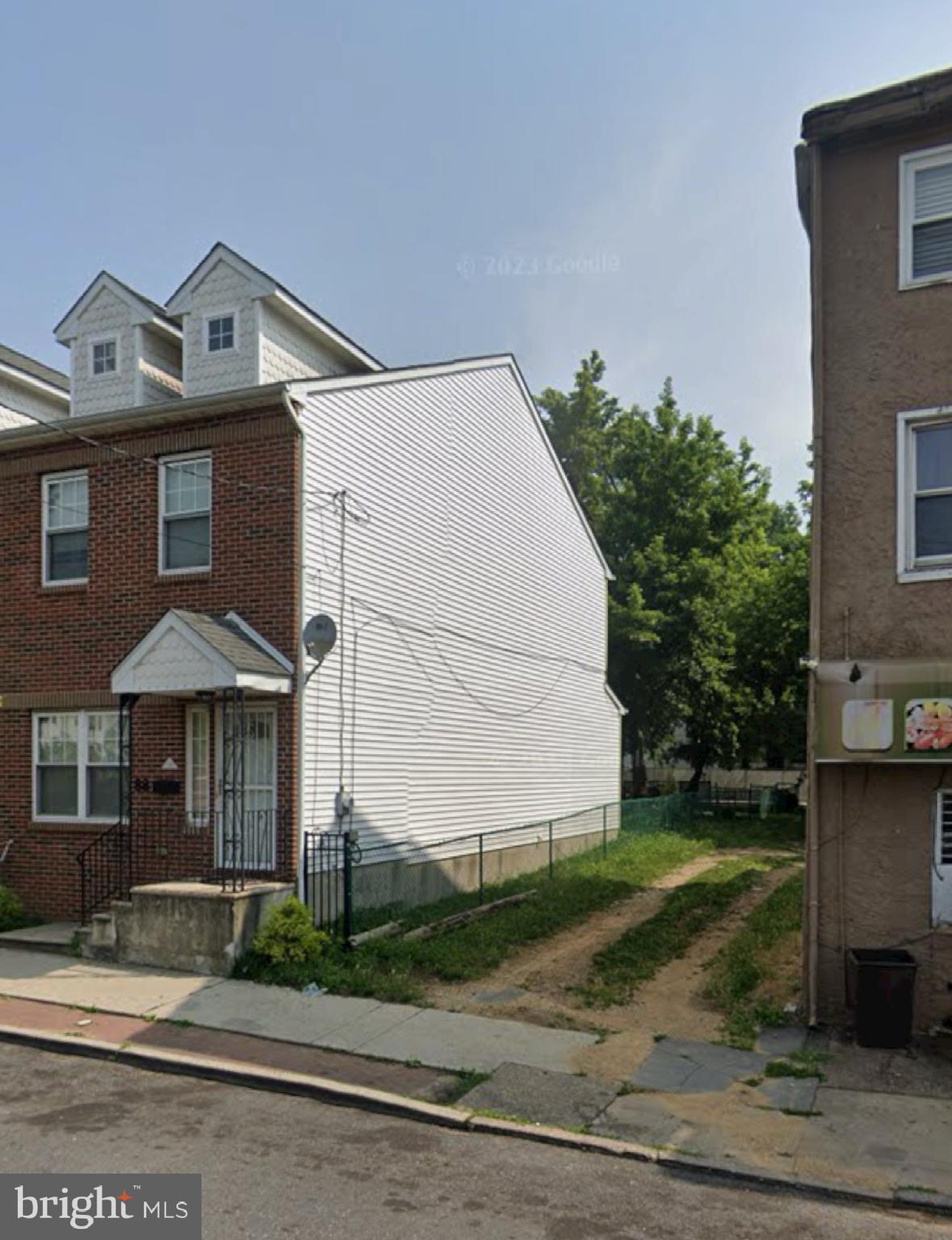 86 PENNINGTON AVENUE